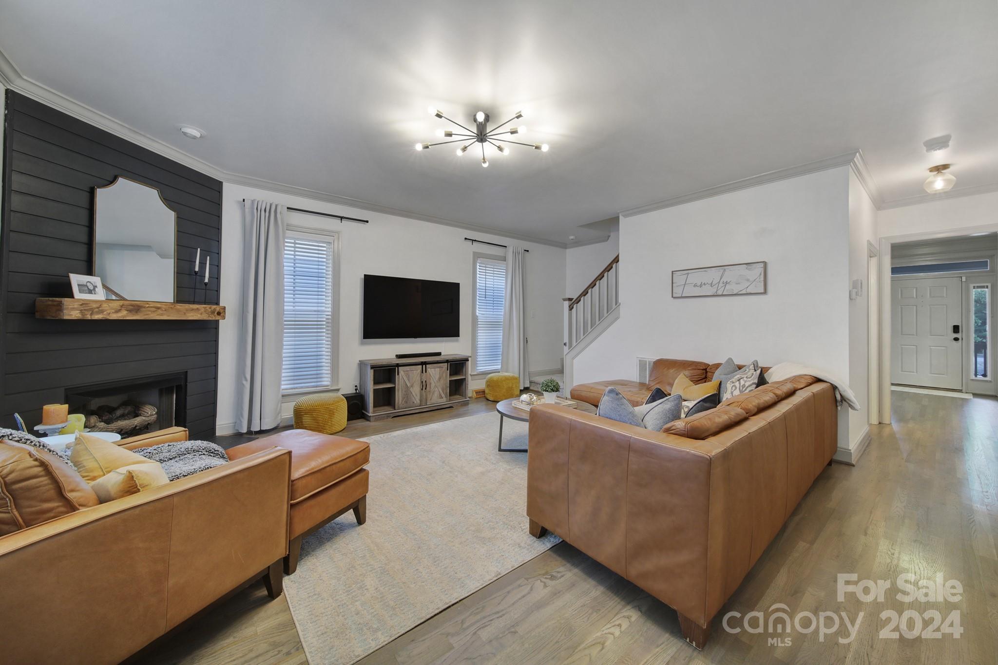 4230 Settler Heights Drive