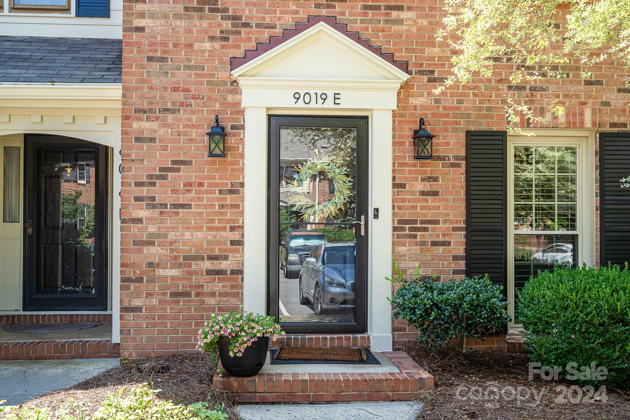 9019 Nolley Court Unit: E