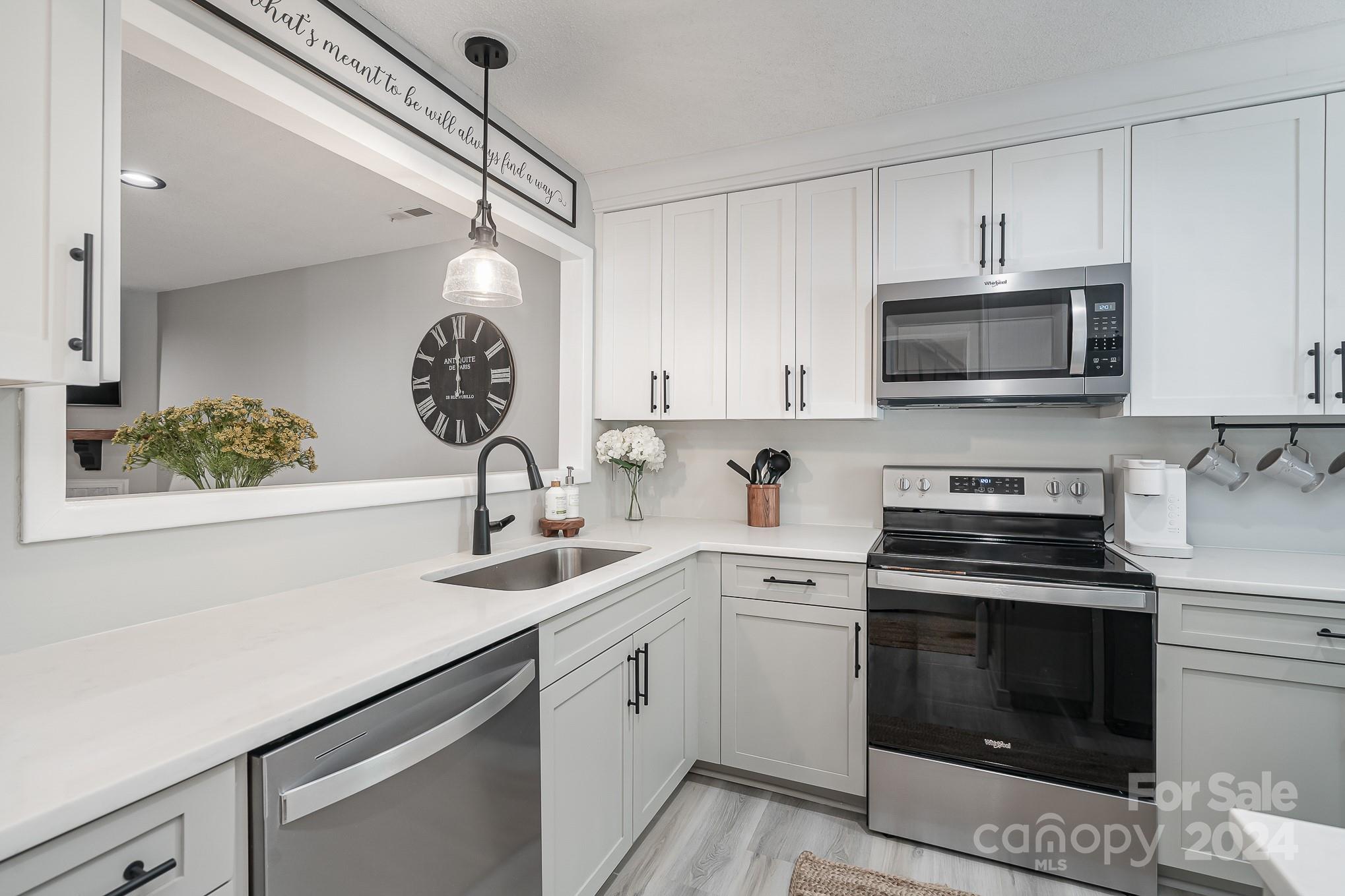 9019 Nolley Court Unit: E