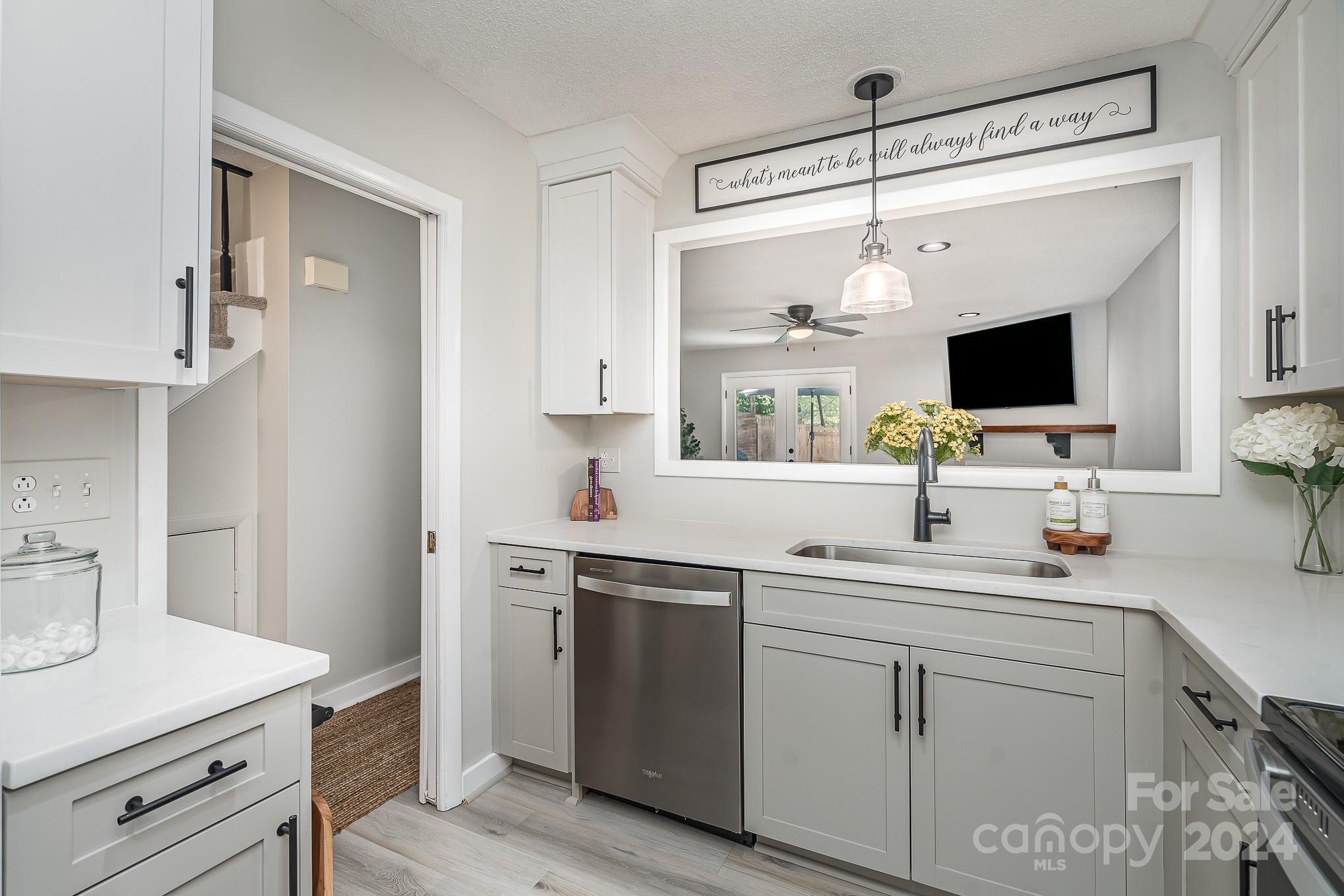 9019 Nolley Court Unit: E