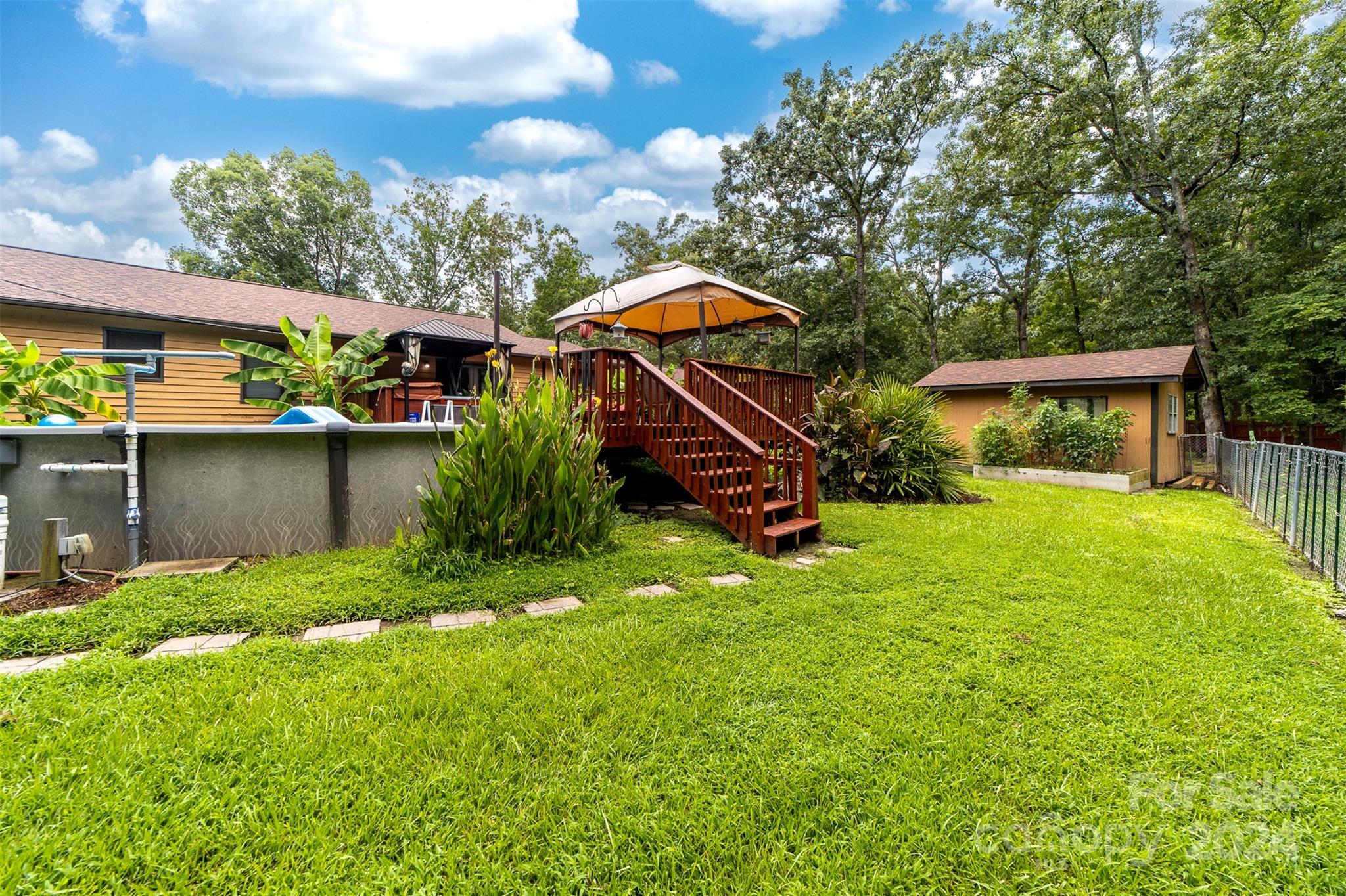 5305 Reid Road