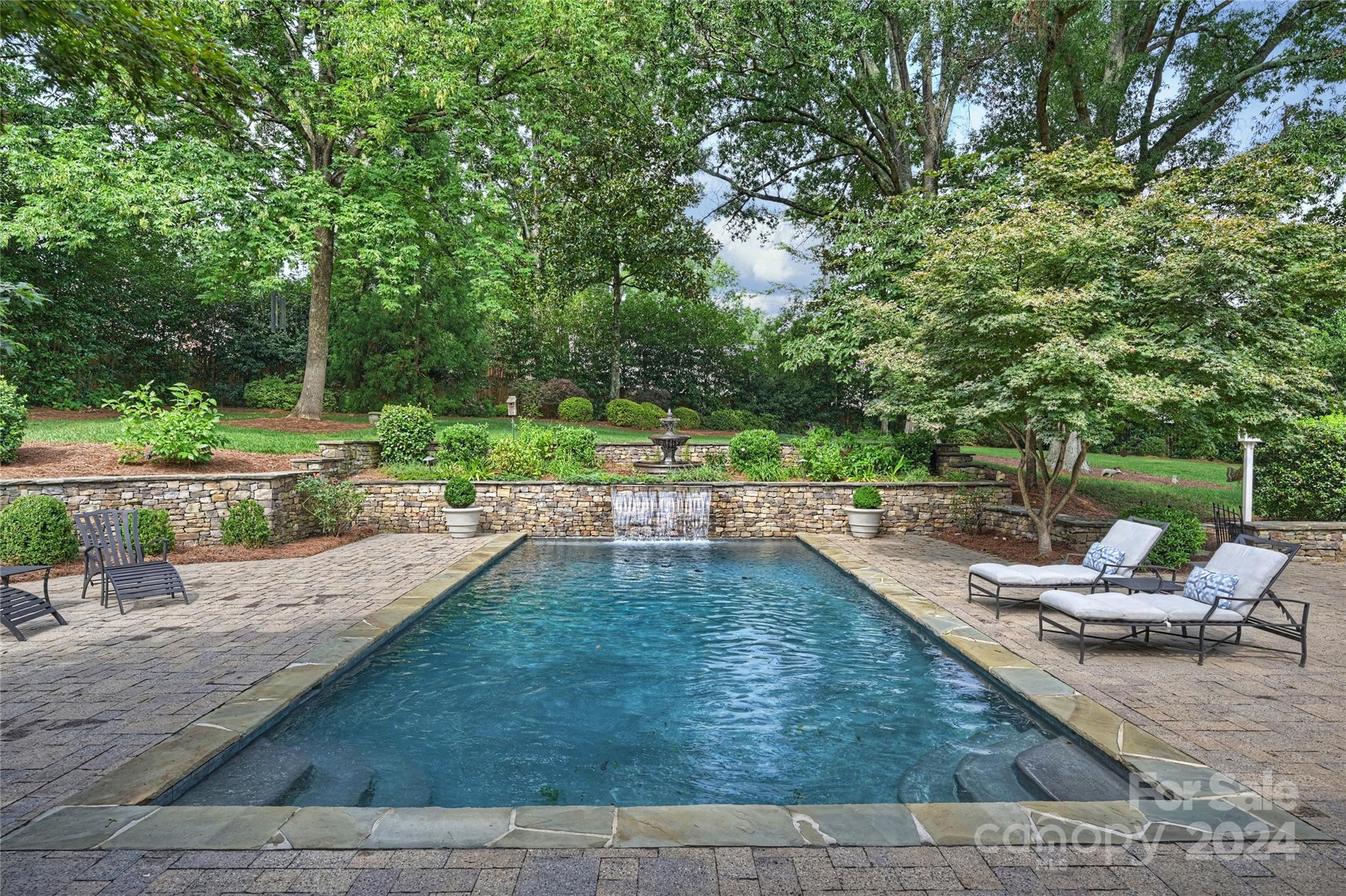 1526 Coventry Road