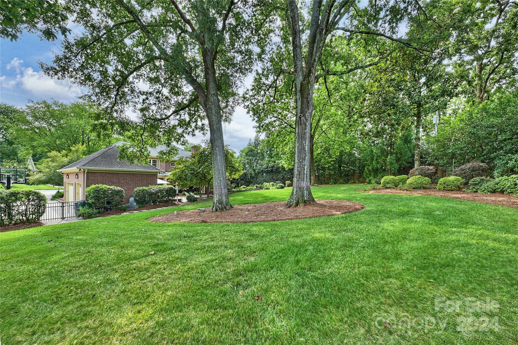 1526 Coventry Road