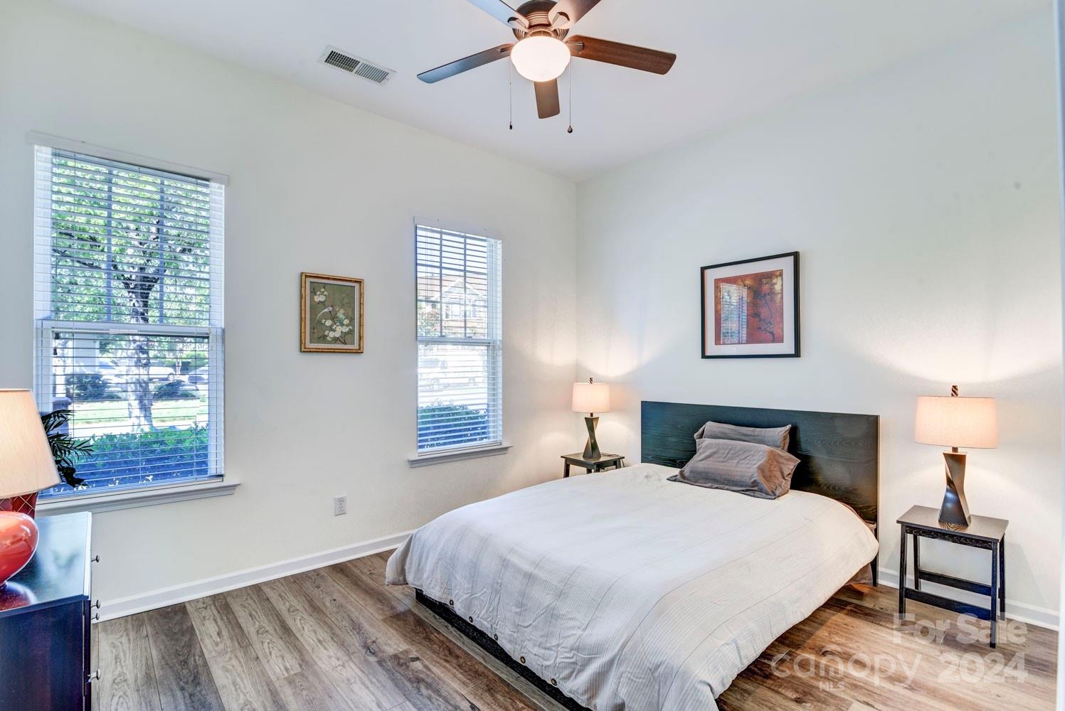 120 Falling Ridge