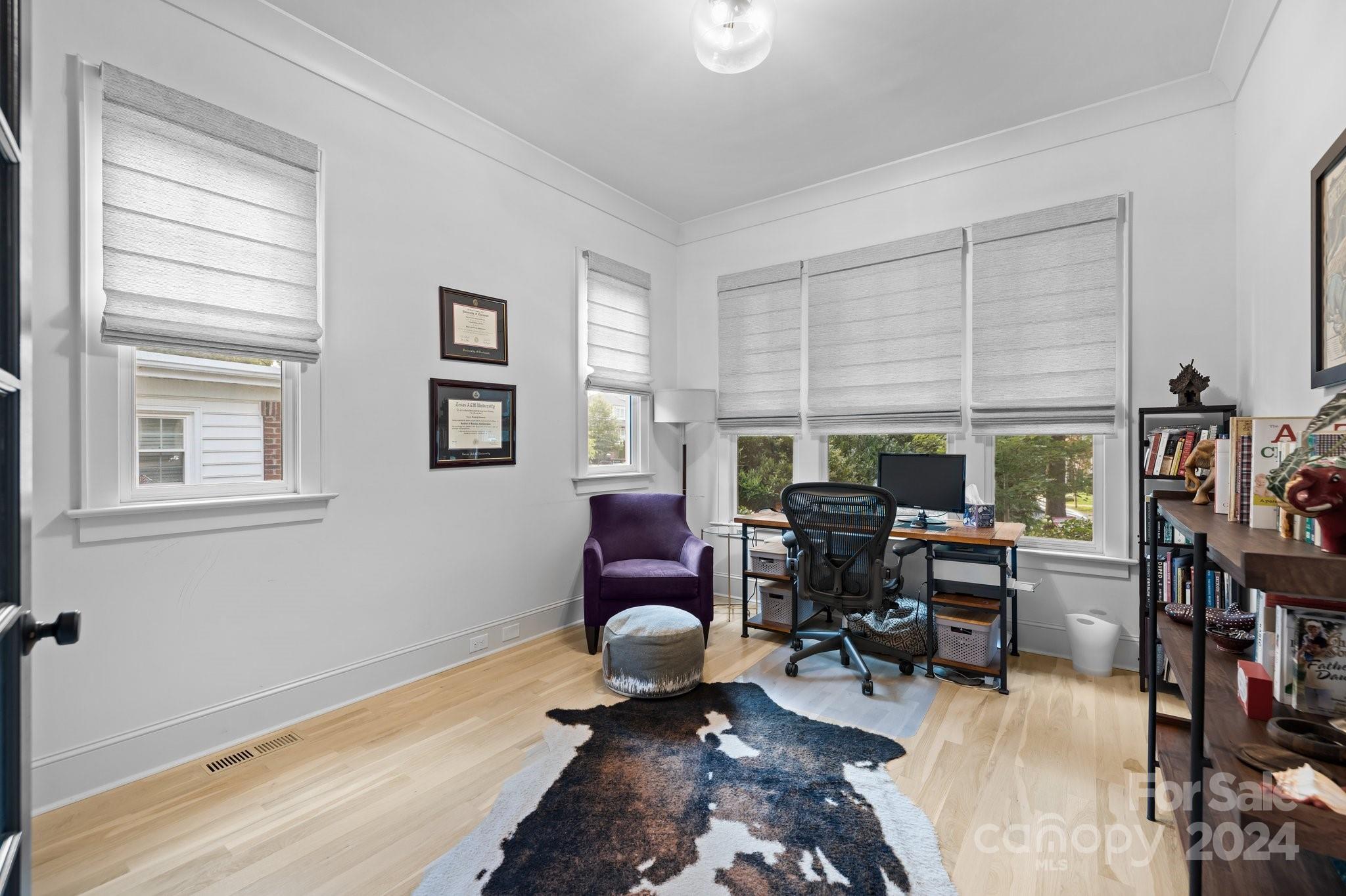 208 Grandin Road
