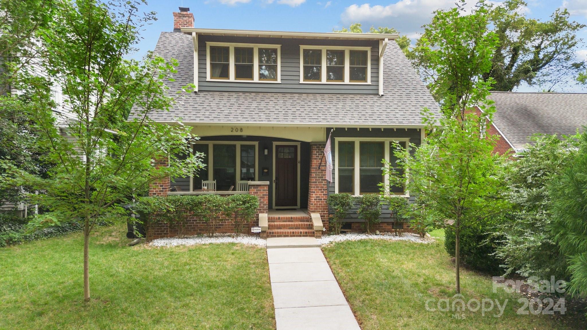 208 Grandin Road