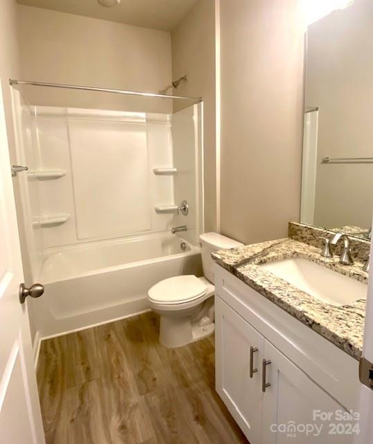 2004 Stoney Point Lane Unit: 87