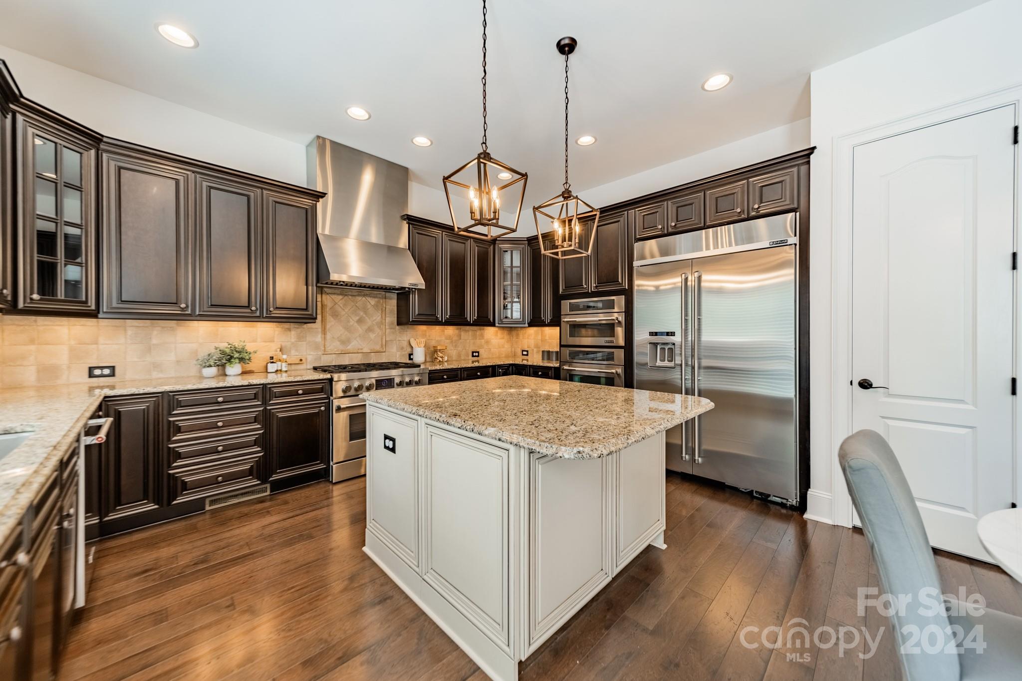 7345 Edenbridge Lane