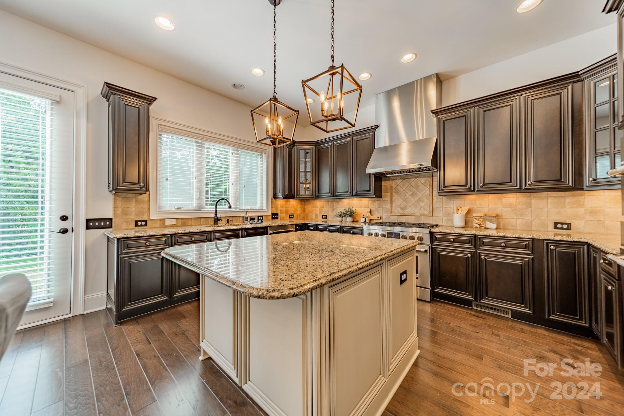7345 Edenbridge Lane