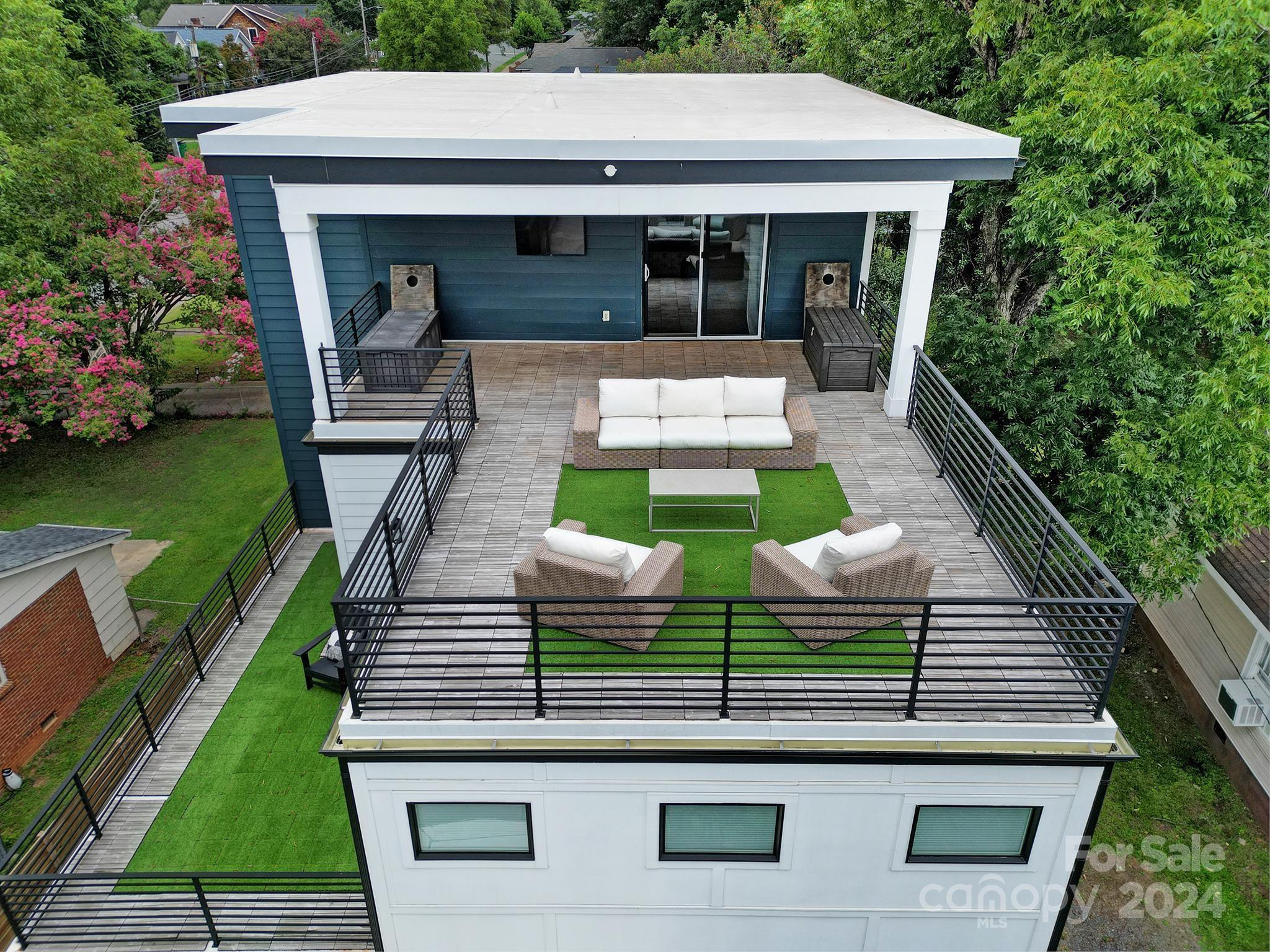 1505 Luther Street