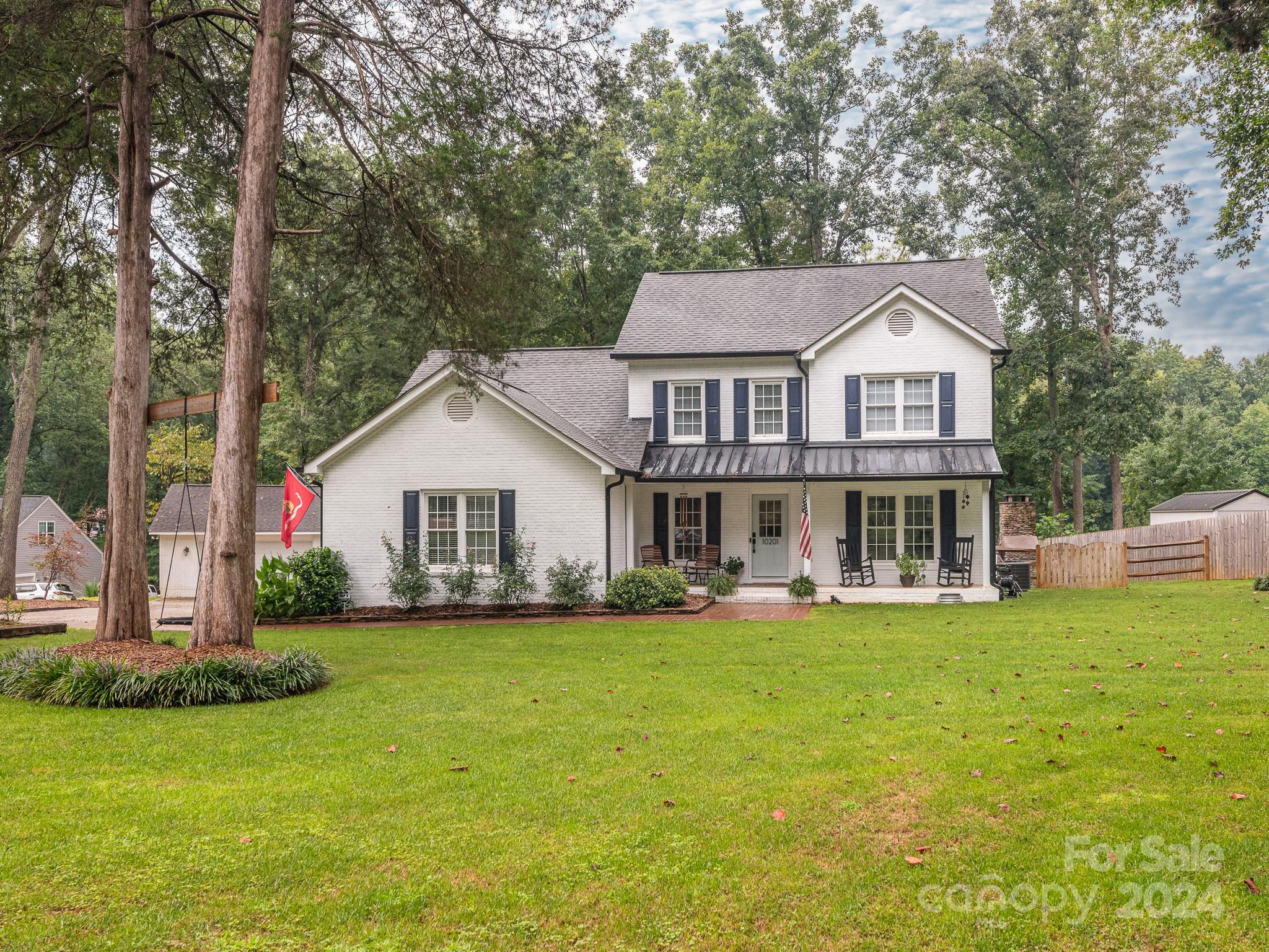 10201 Windtree Lane