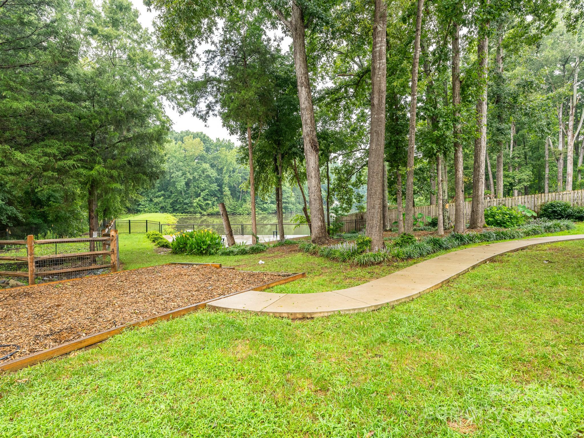 10201 Windtree Lane