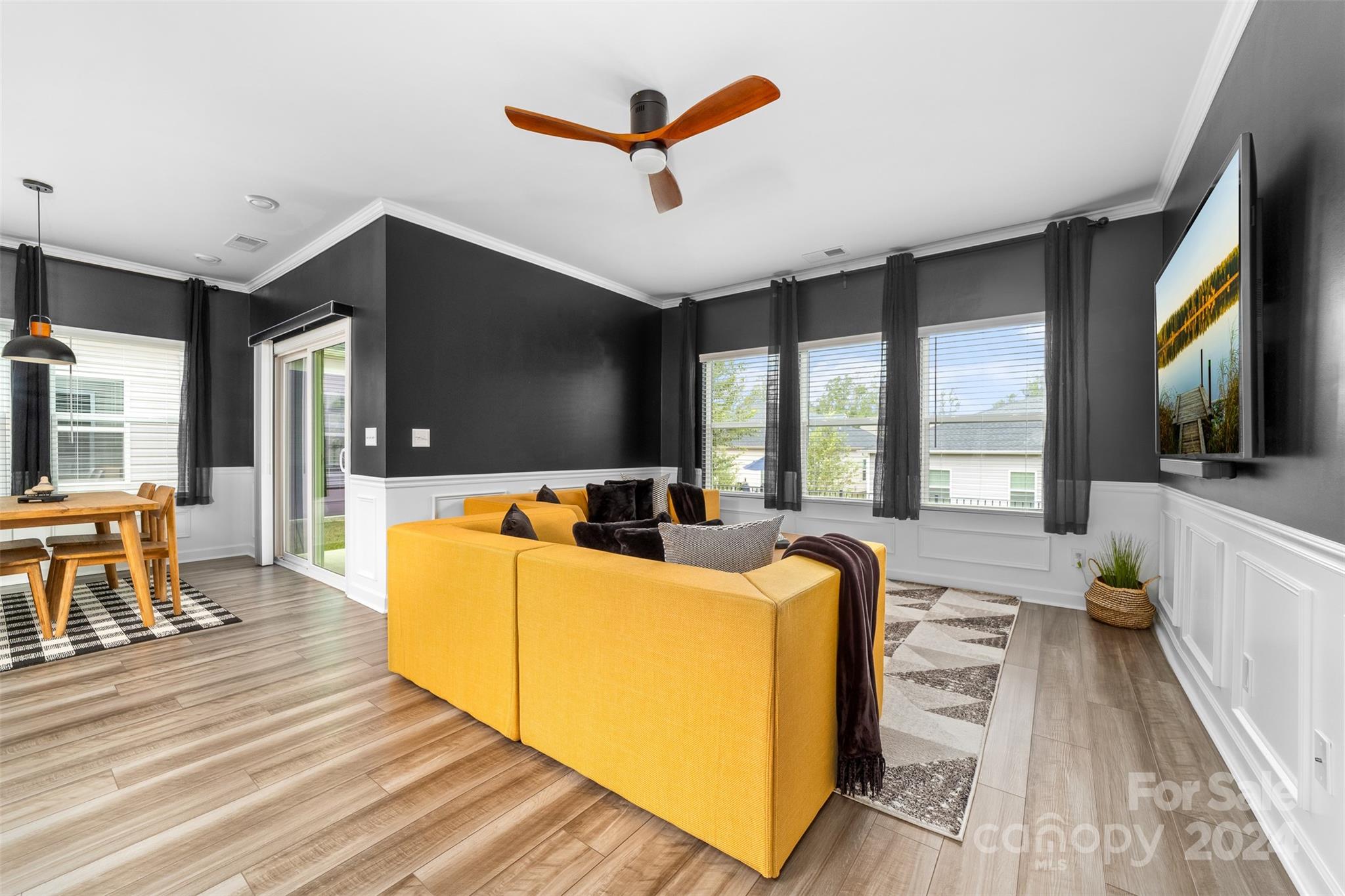 9096 Myrna Drive