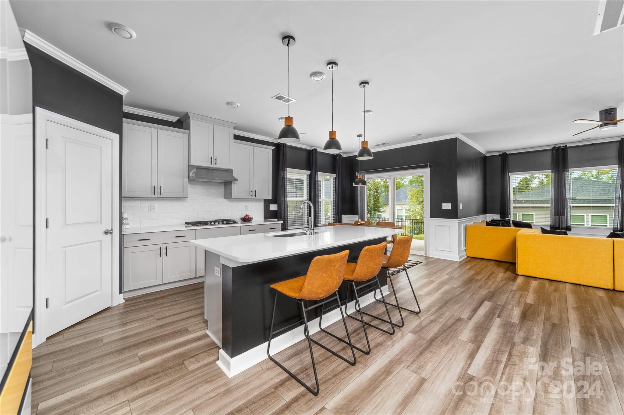 9096 Myrna Drive