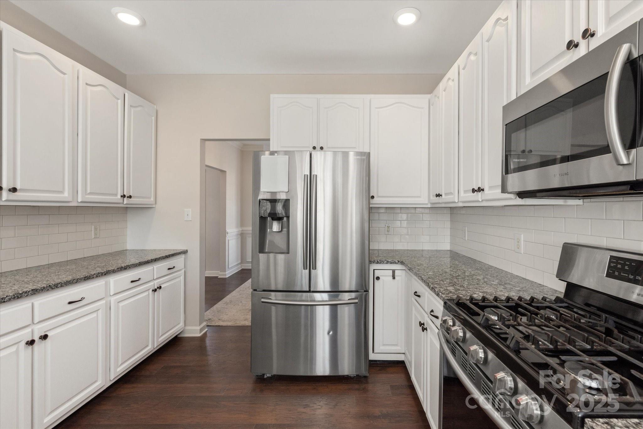 1424 Moonstone Drive
