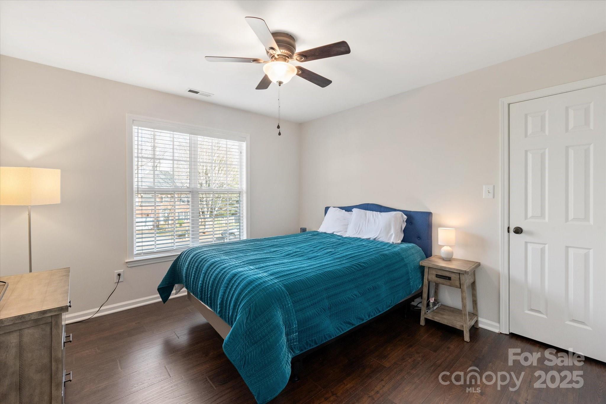 1424 Moonstone Drive