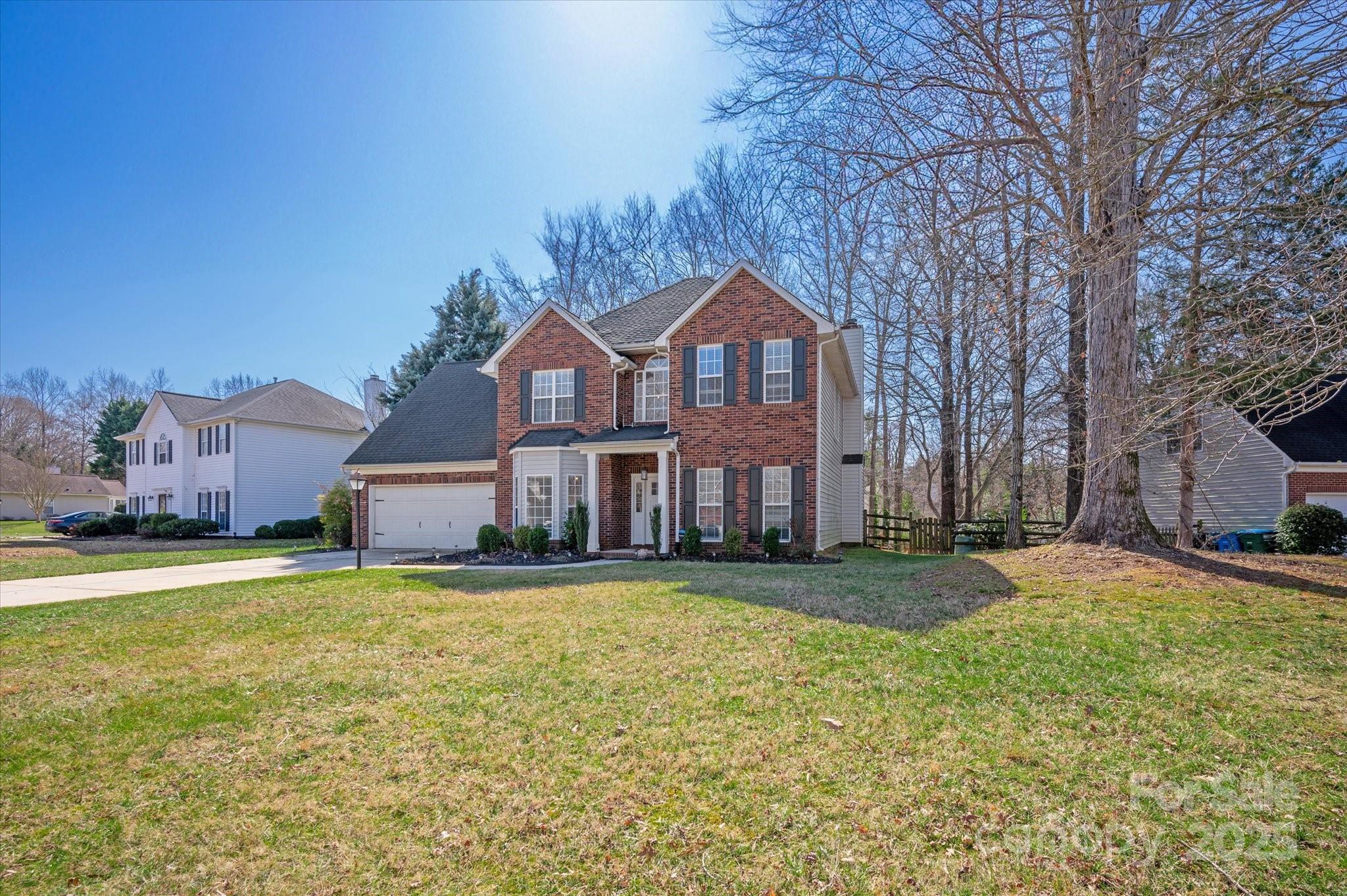 1424 Moonstone Drive