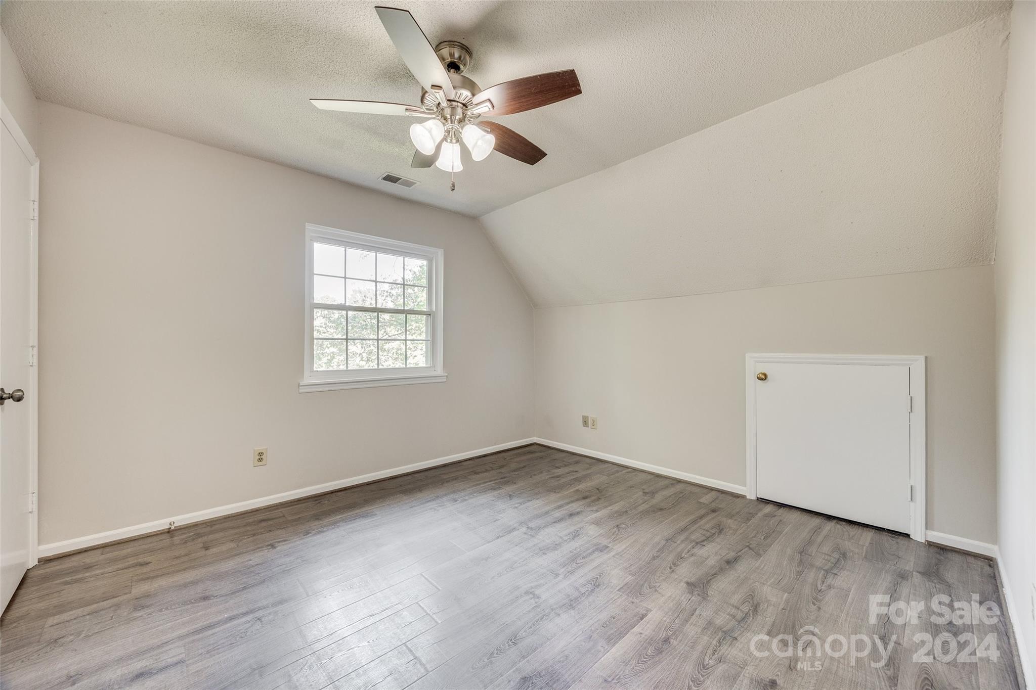 9558 Fairway Ridge Road
