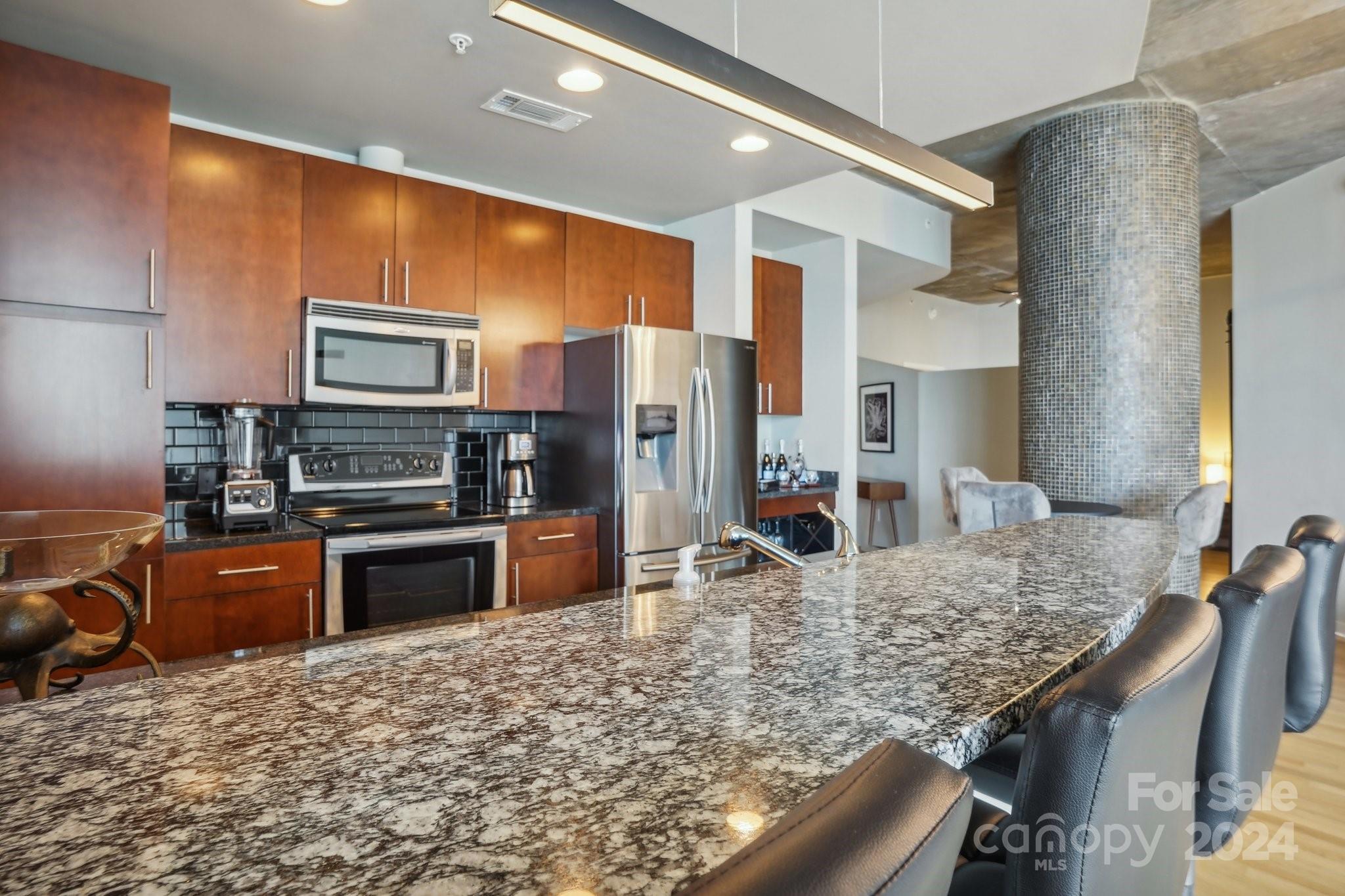 210 N Church Street Unit: 2903