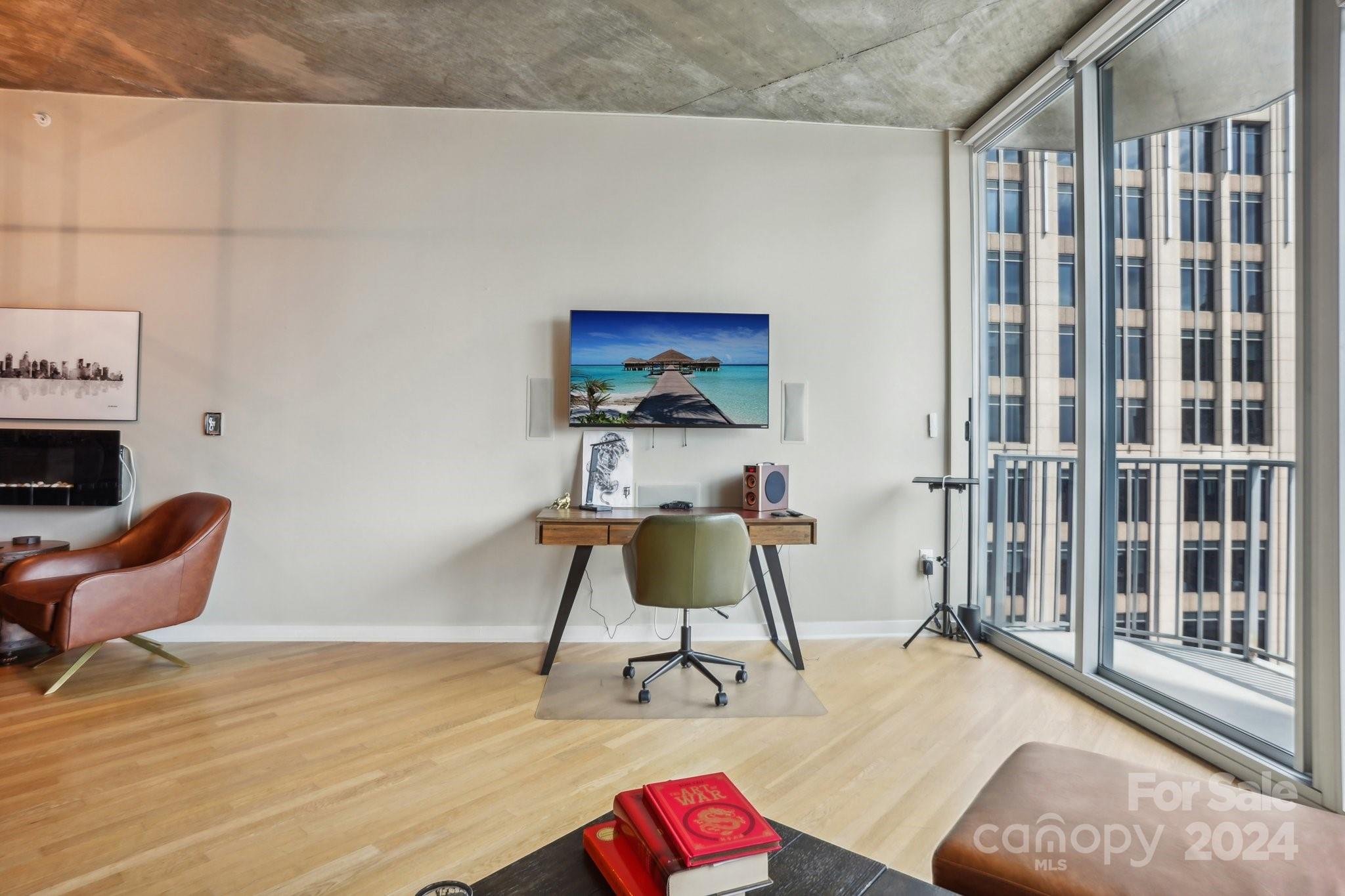 210 N Church Street Unit: 2903