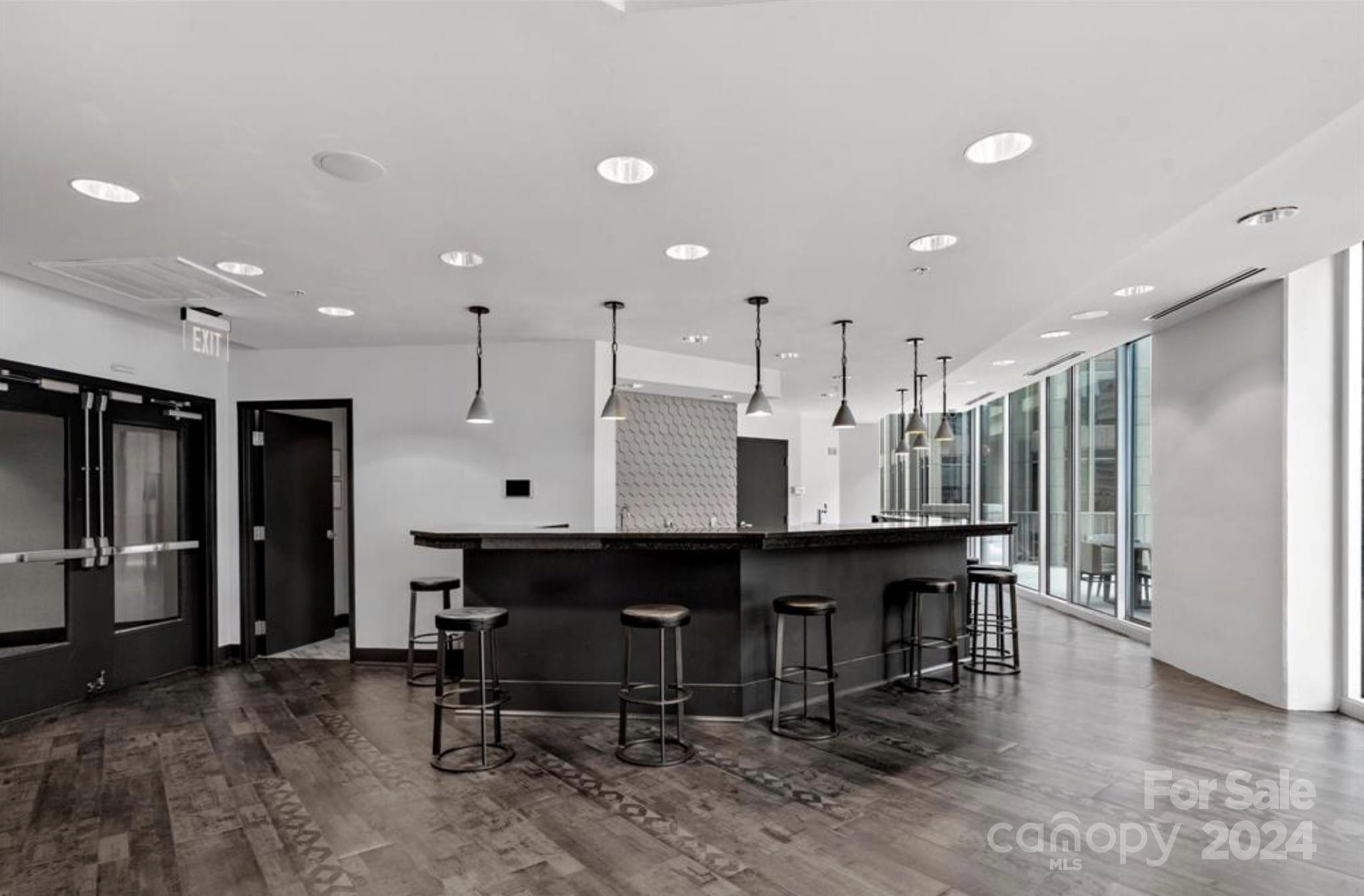 210 N Church Street Unit: 2903
