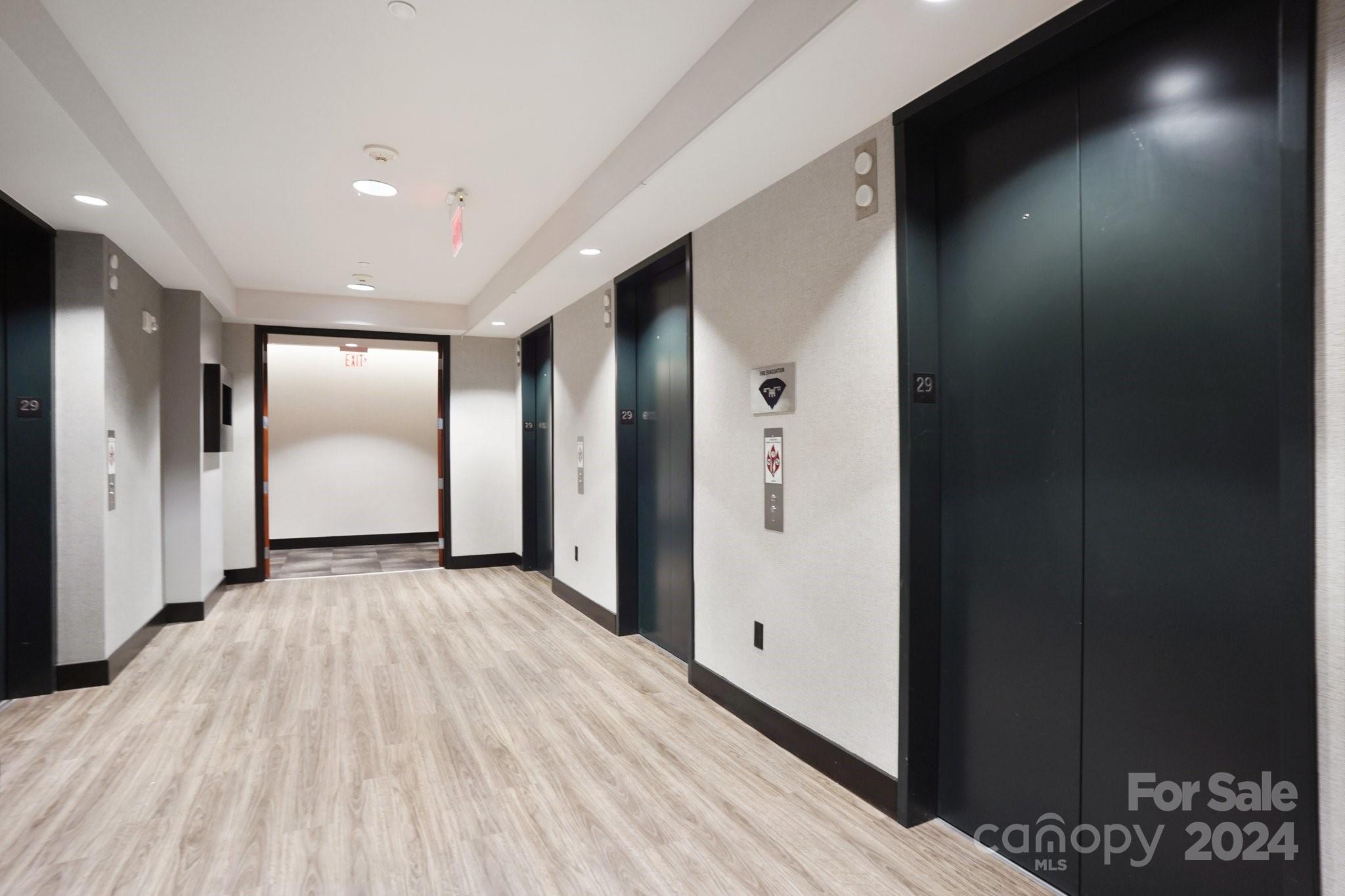 210 N Church Street Unit: 2903