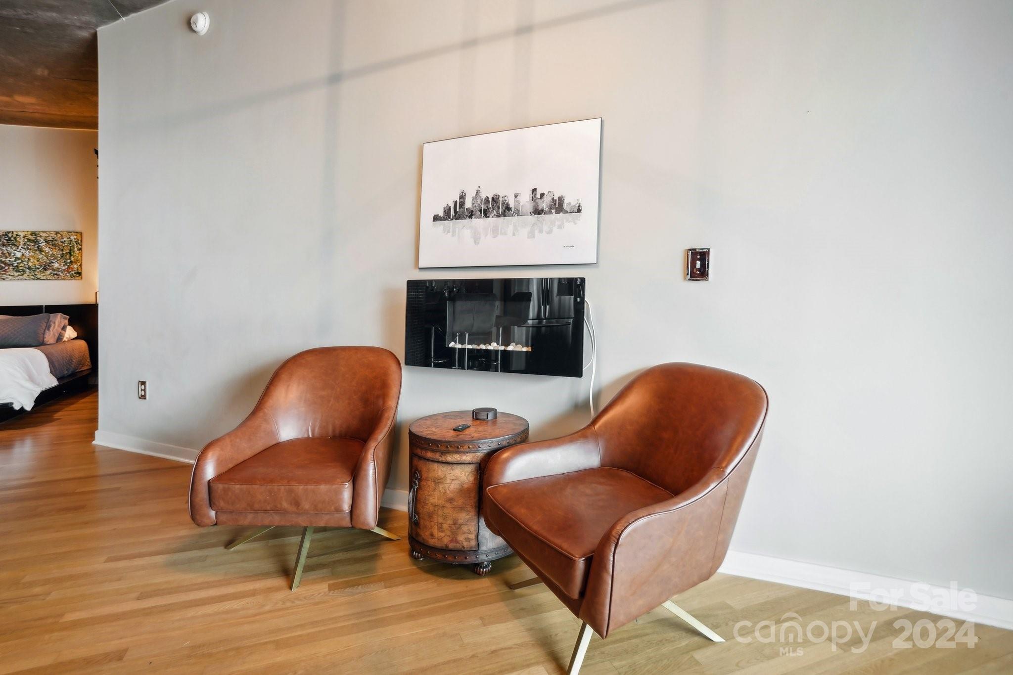 210 N Church Street Unit: 2903