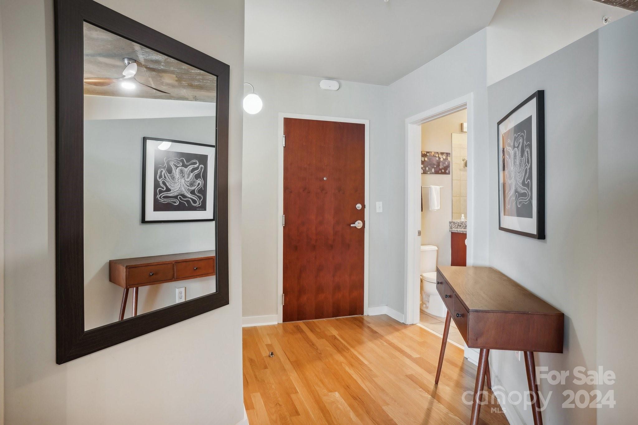 210 N Church Street Unit: 2903