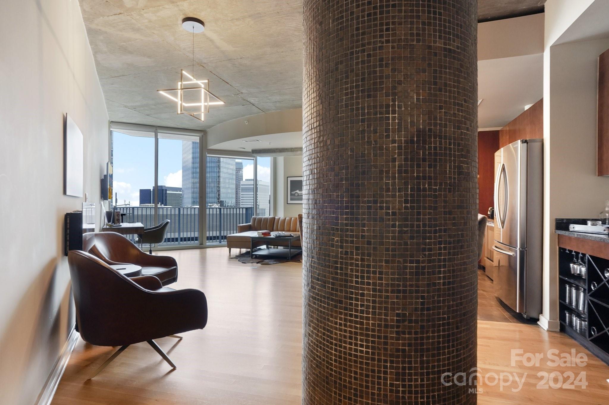 210 N Church Street Unit: 2903