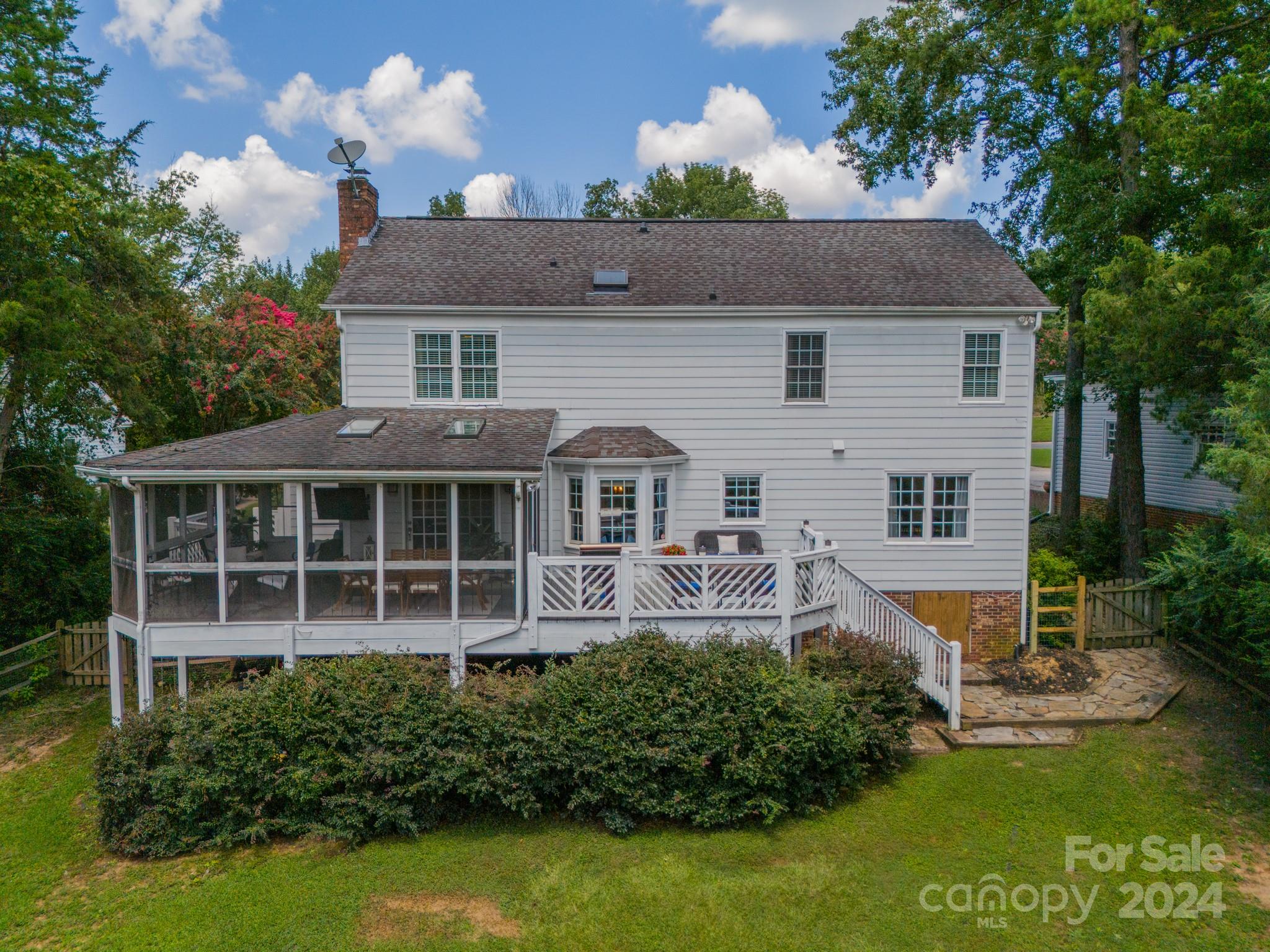 2819 Briar Ridge Drive