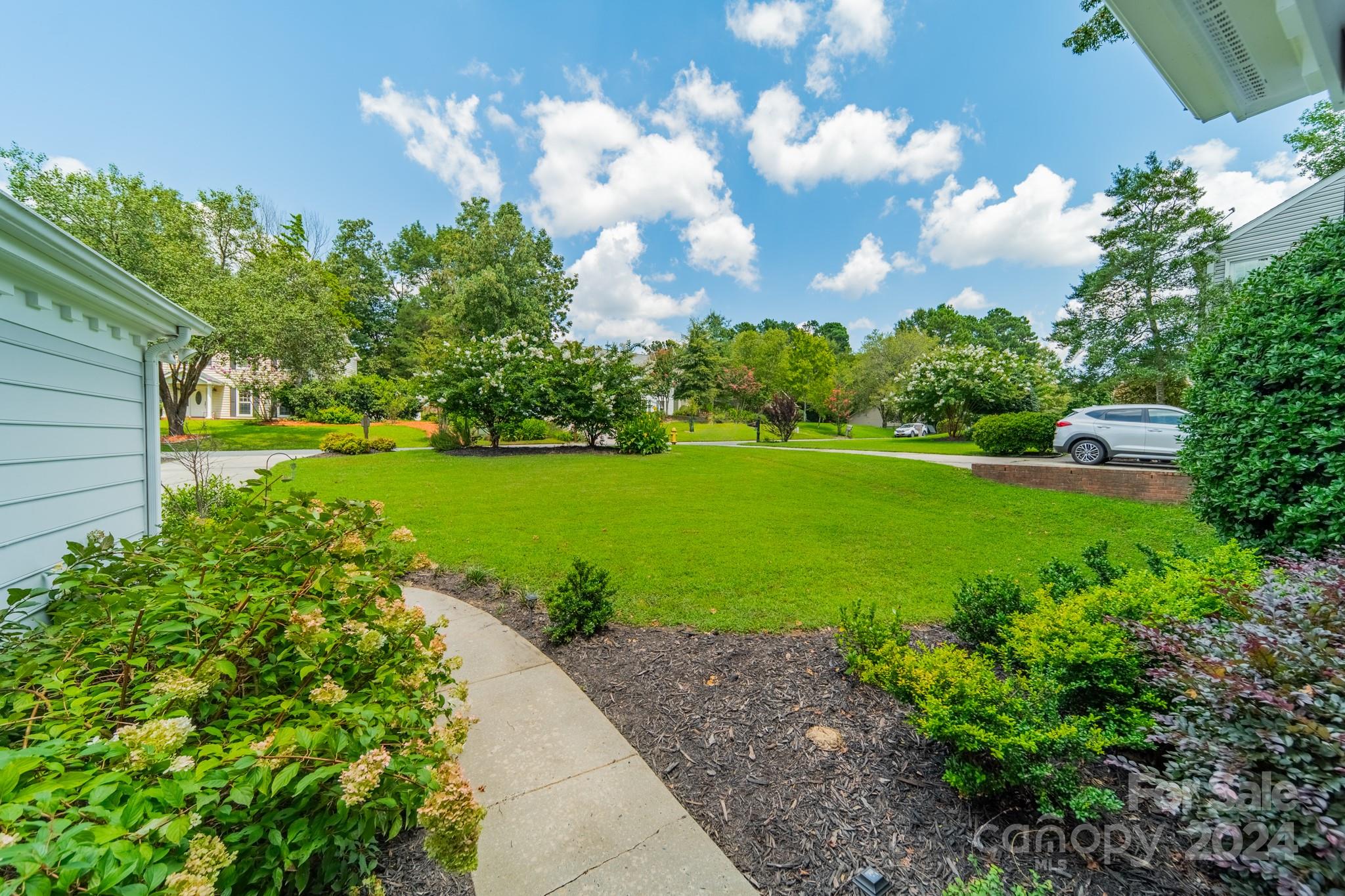 2819 Briar Ridge Drive