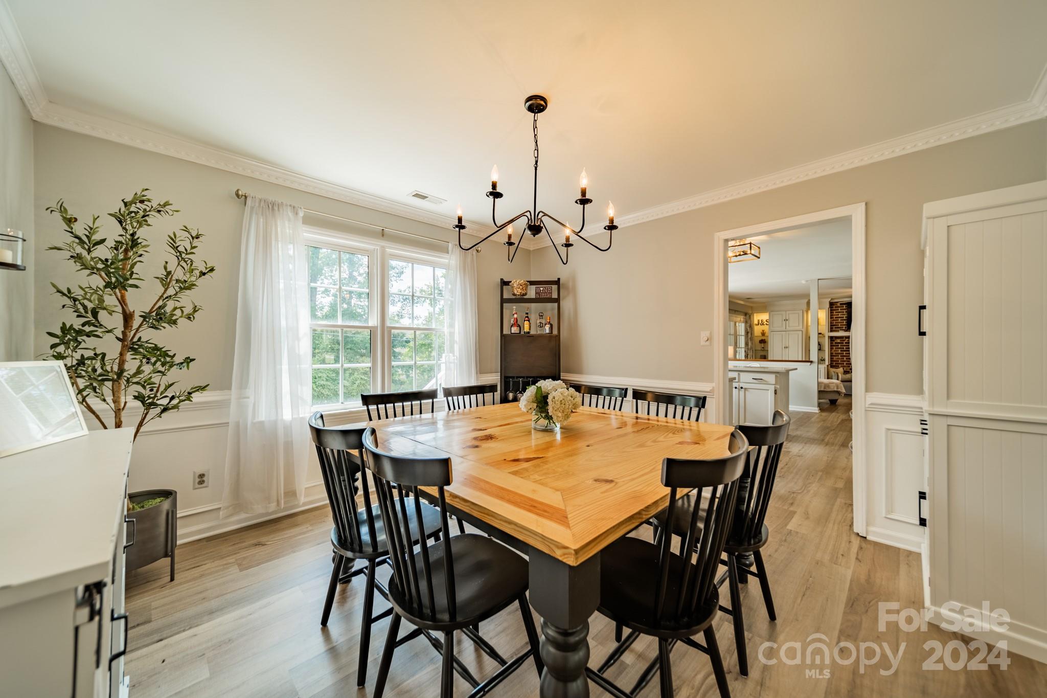 2819 Briar Ridge Drive