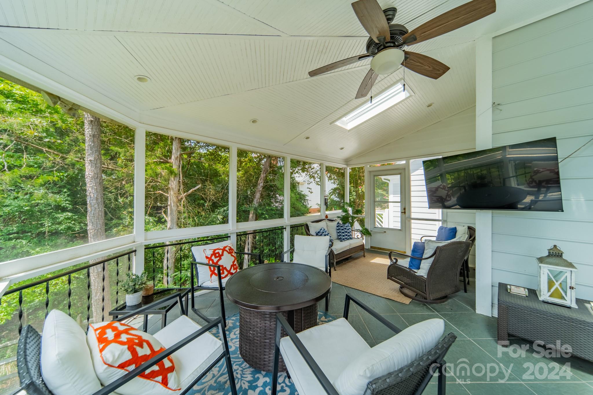 2819 Briar Ridge Drive
