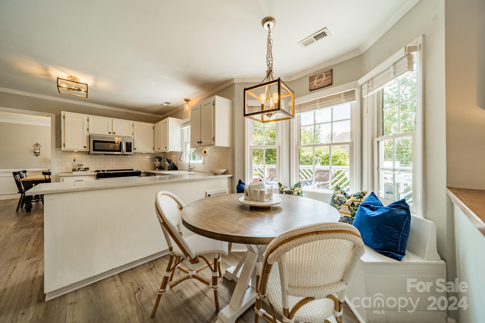 2819 Briar Ridge Drive