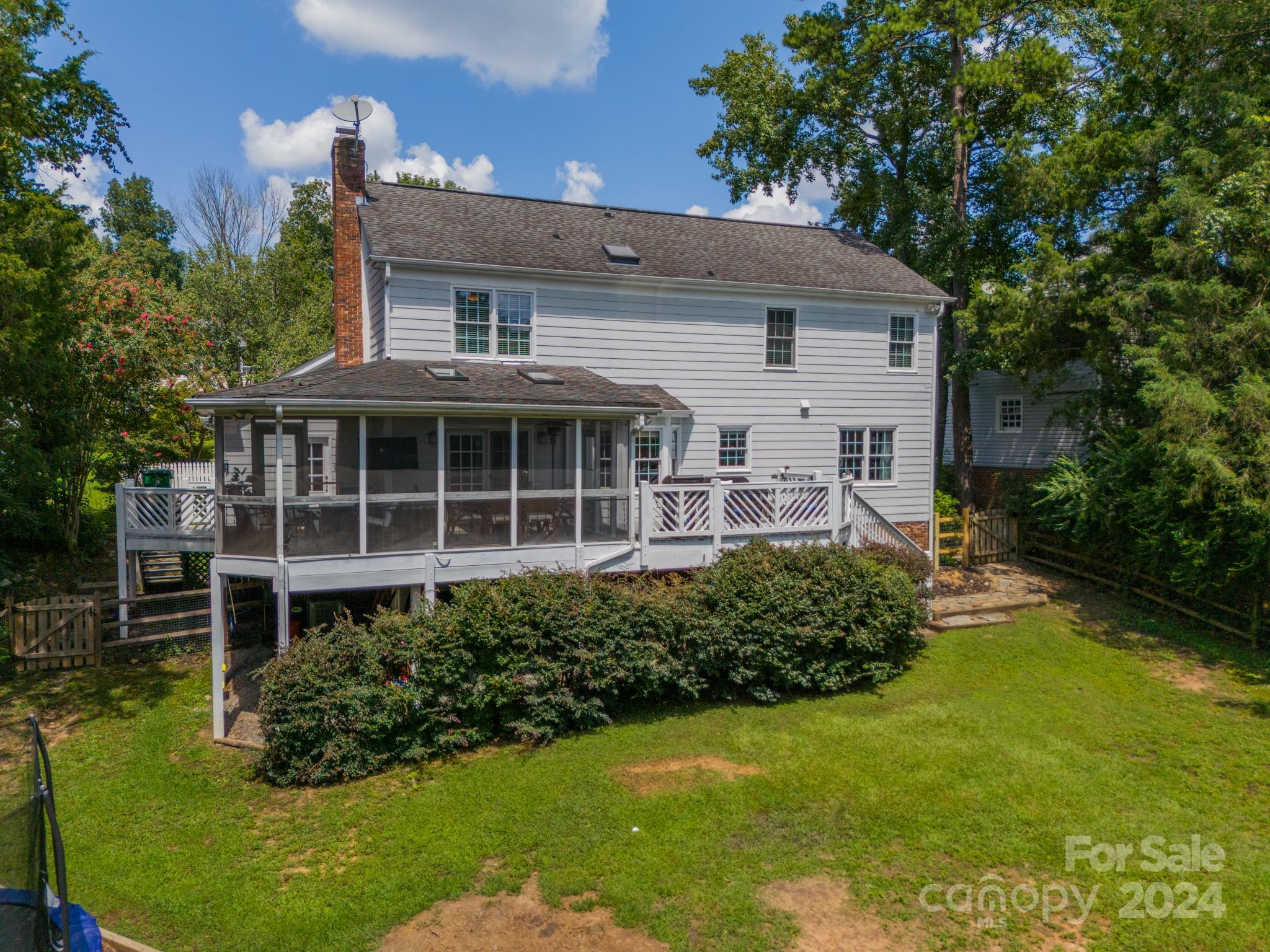 2819 Briar Ridge Drive