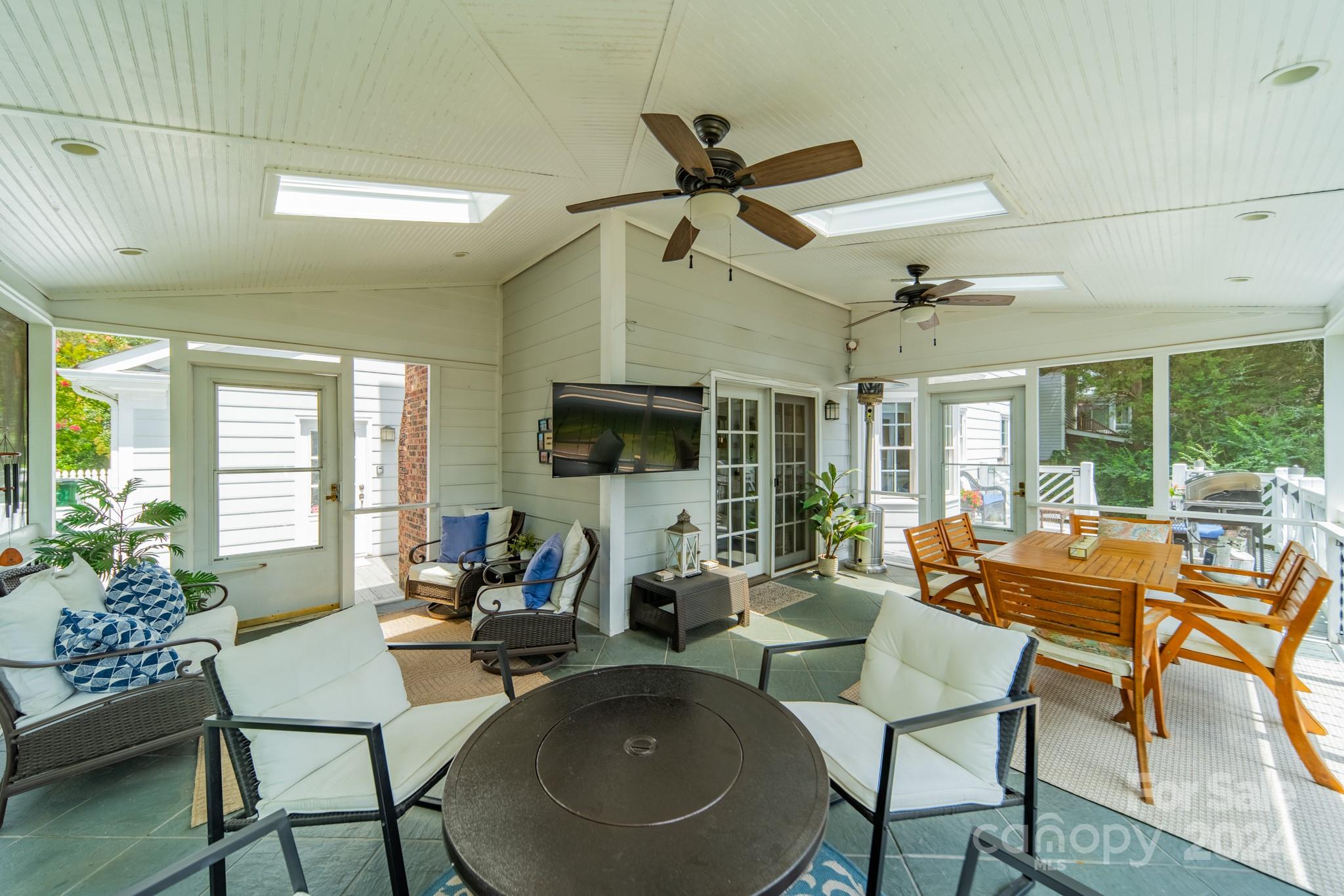 2819 Briar Ridge Drive