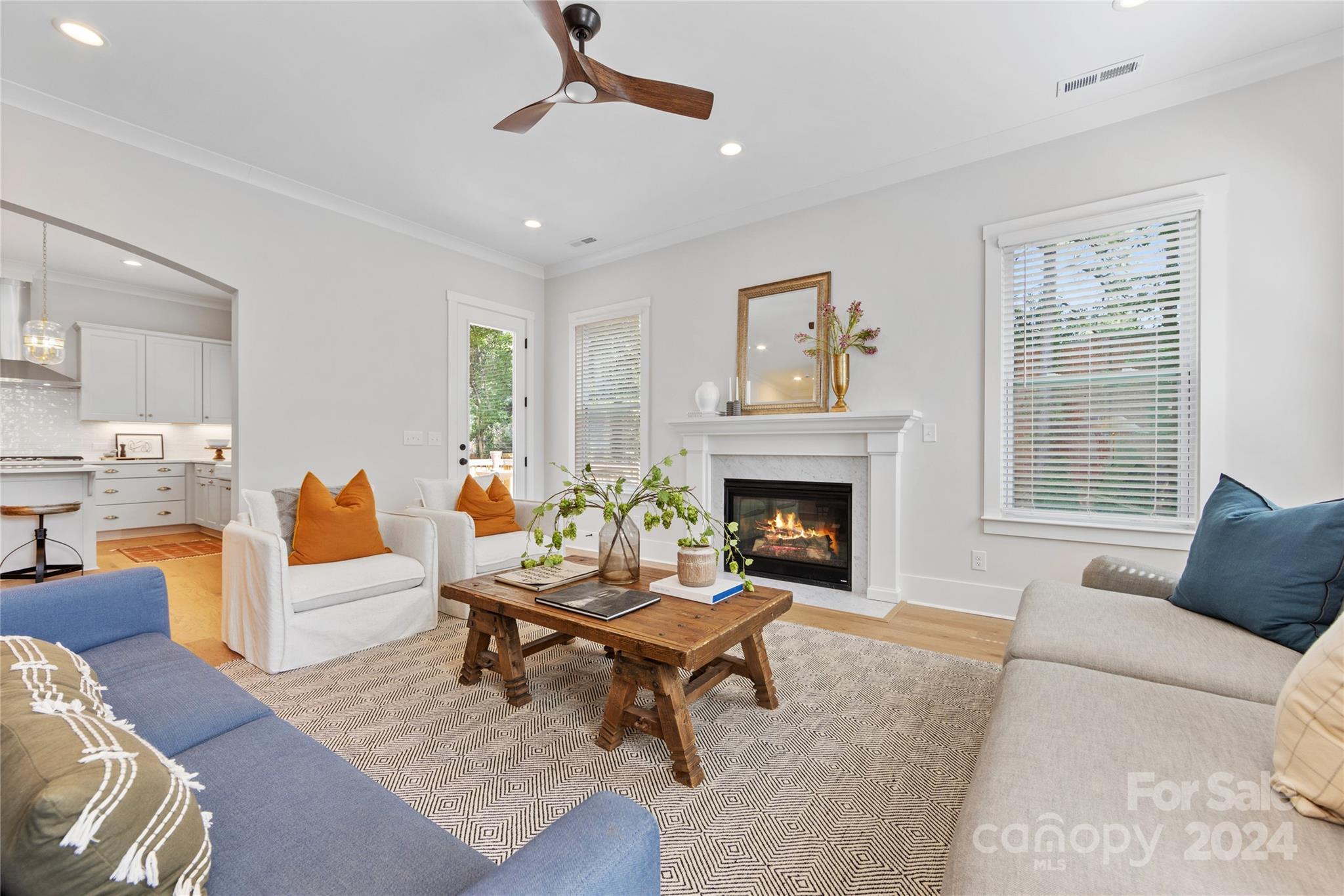 2633 Shenandoah Avenue