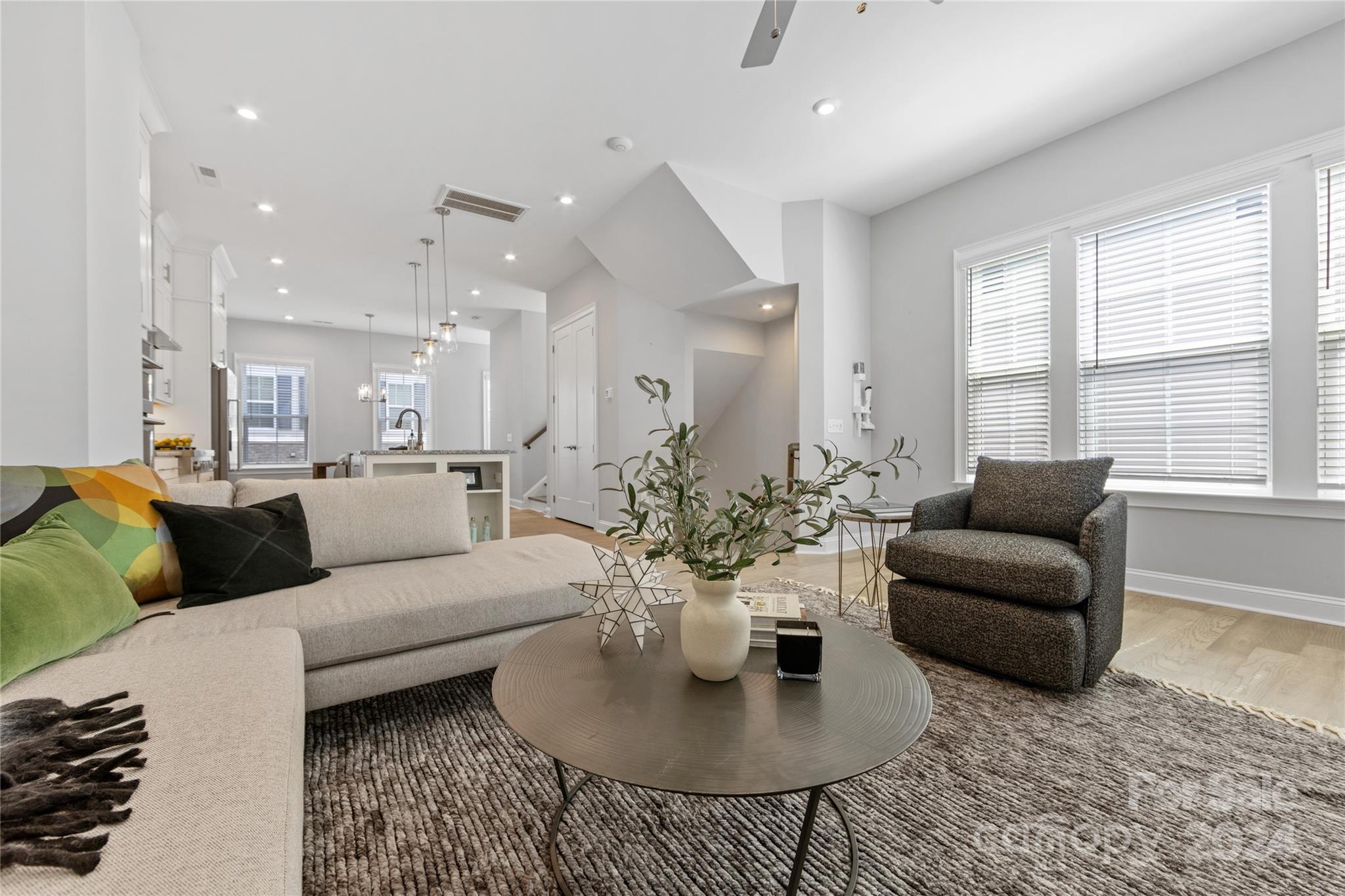 5050 Harrowsmith Lane