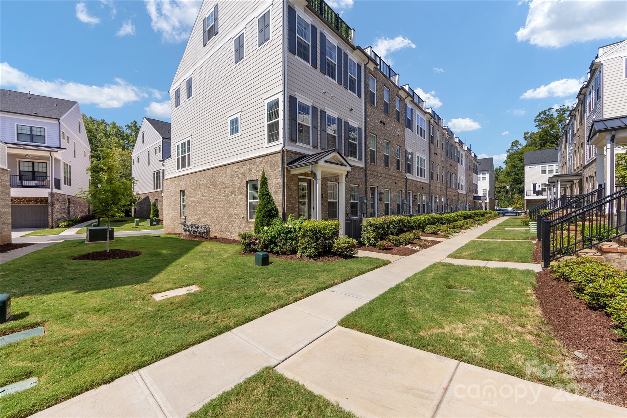 5050 Harrowsmith Lane