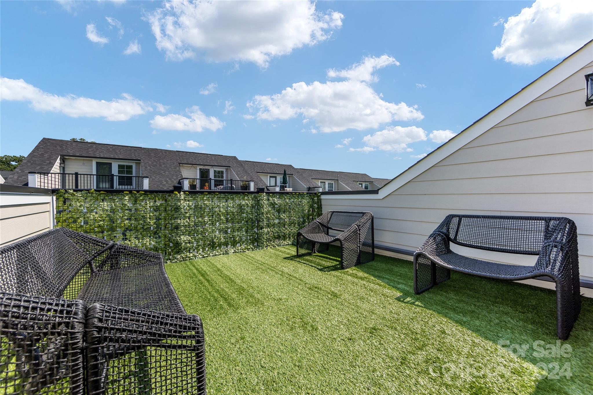 5050 Harrowsmith Lane