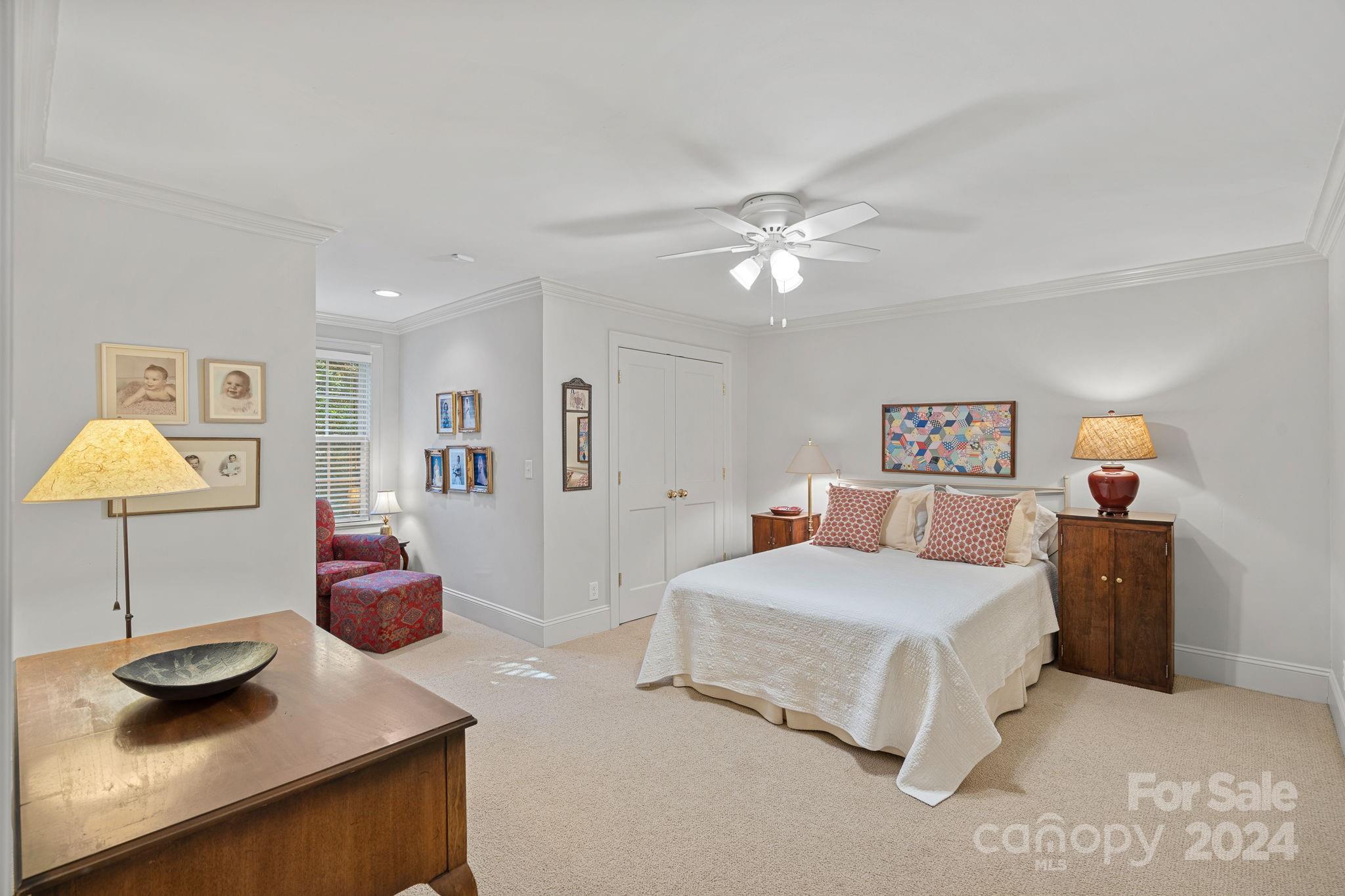 276 S Canterbury Road