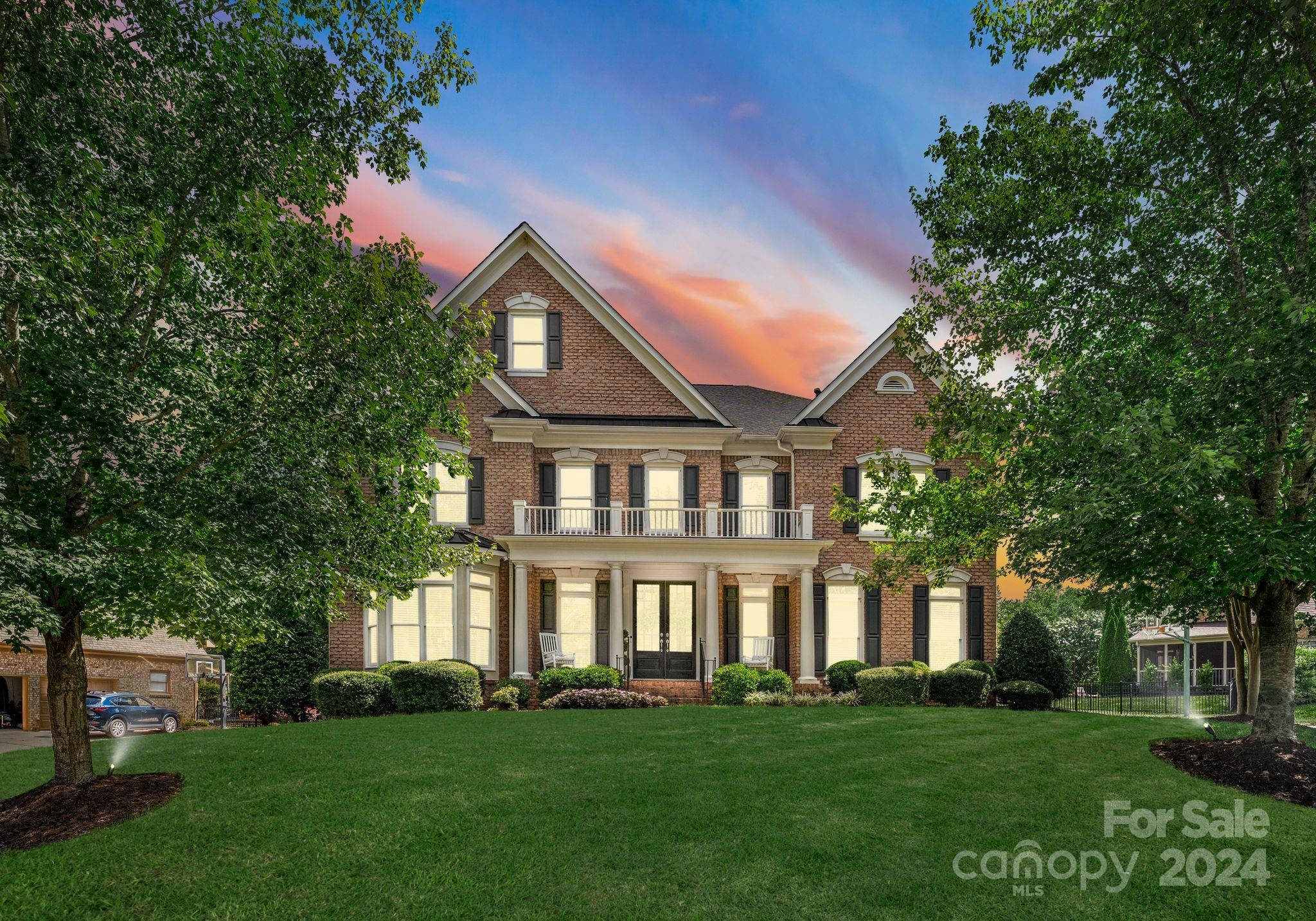 1006 Westbury Drive