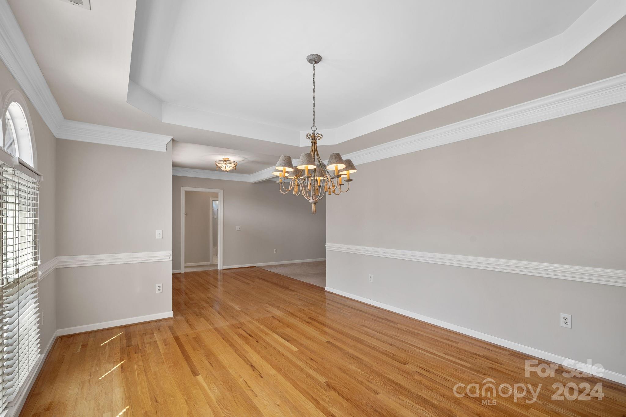 6210 Queensbury Court