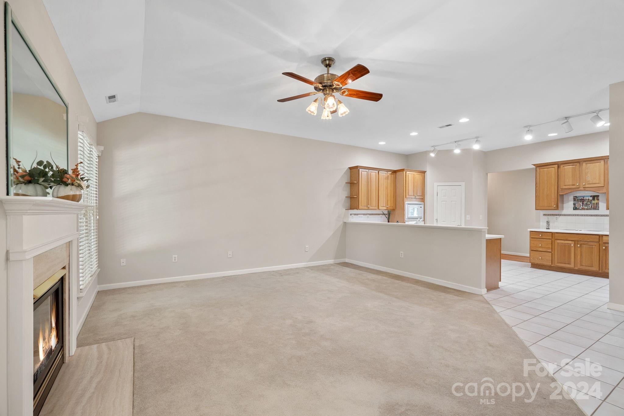 6210 Queensbury Court