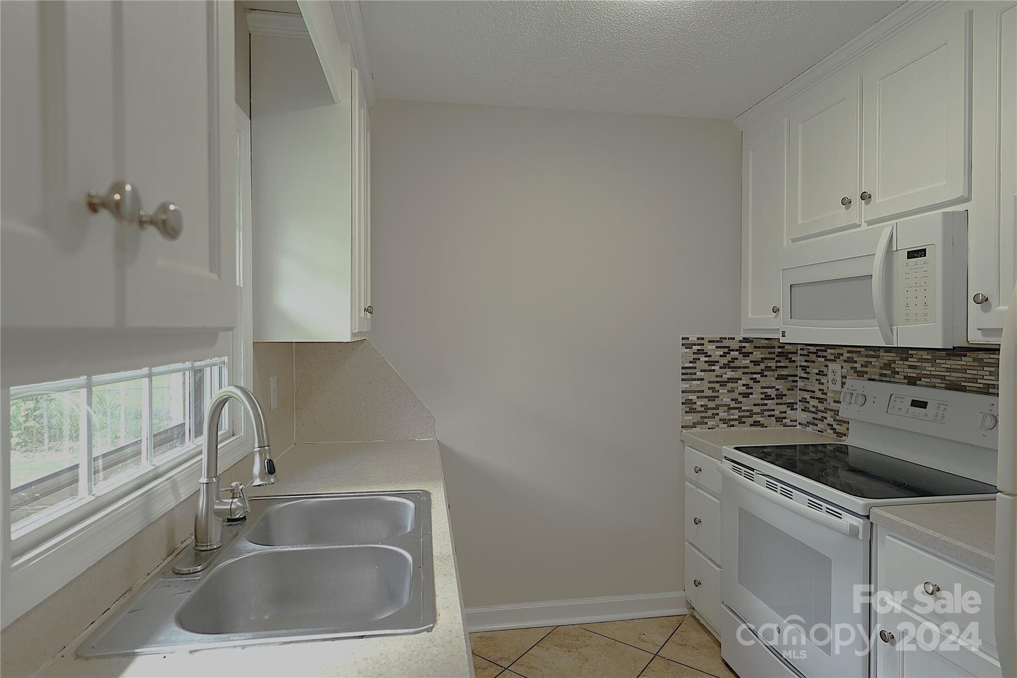 4308 Winedale Lane