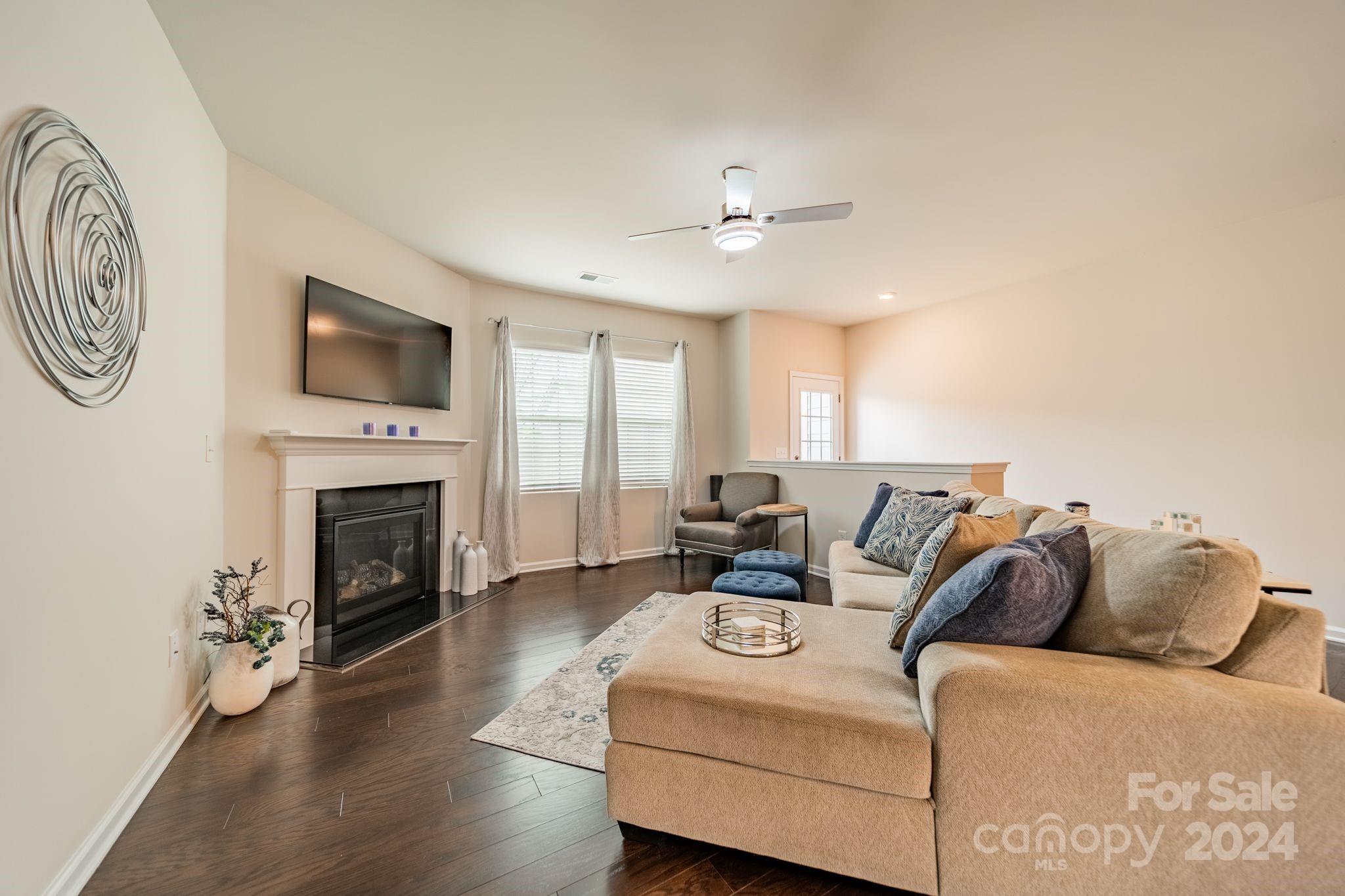 11118 Westbranch Parkway
