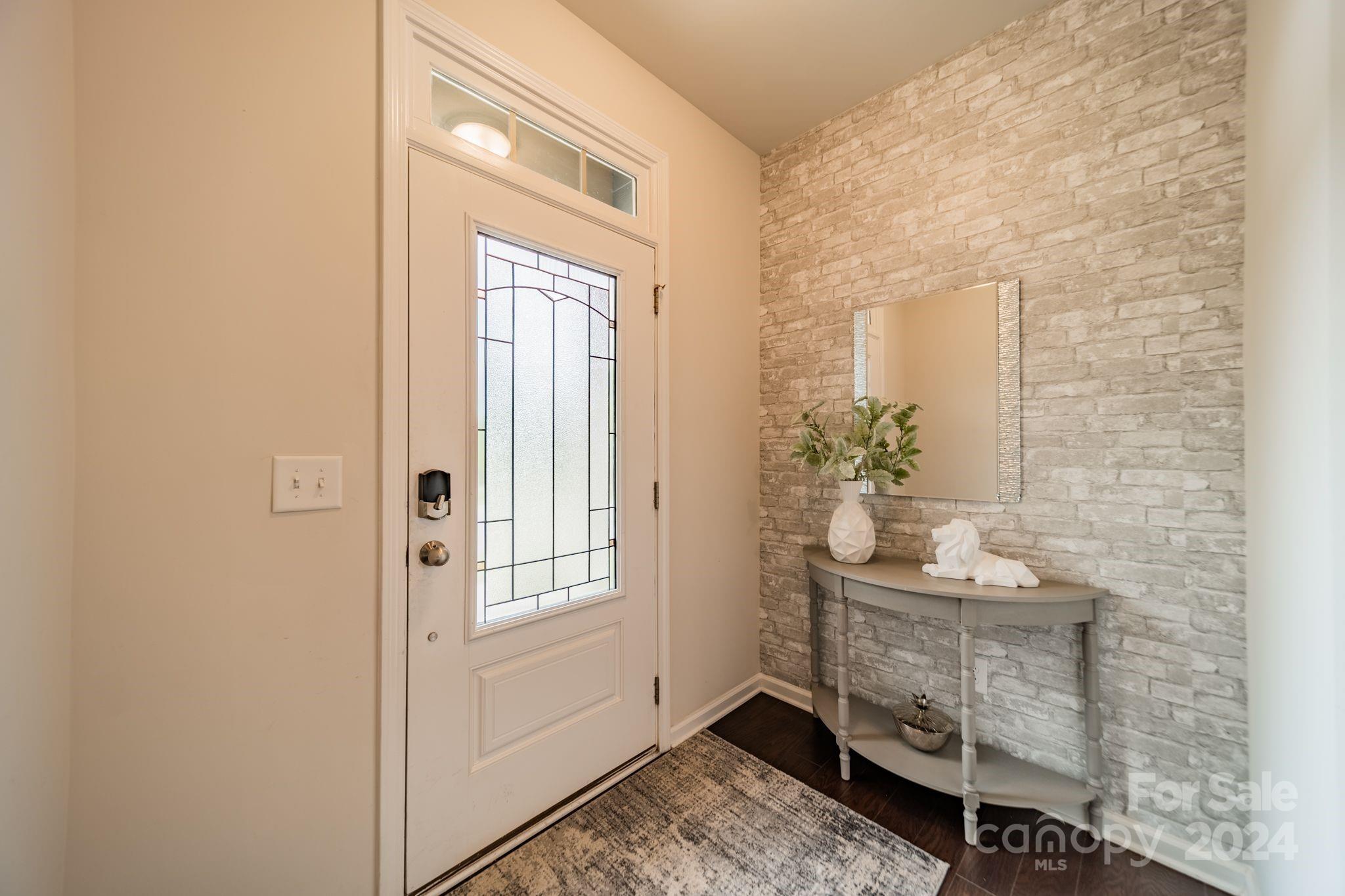 11118 Westbranch Parkway