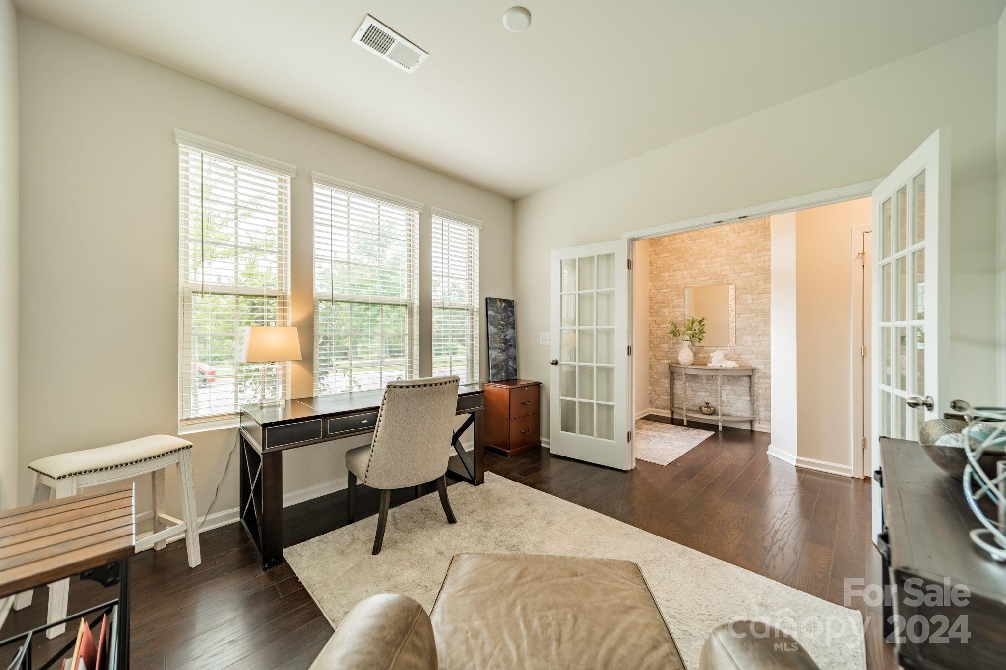 11118 Westbranch Parkway
