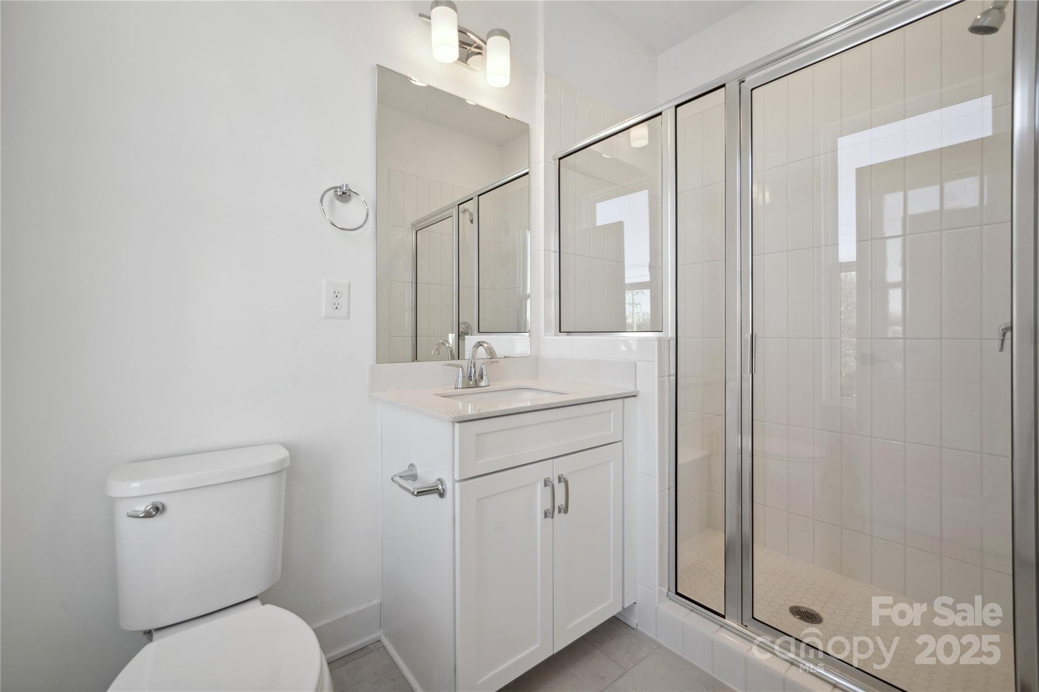455 Blairhill Road Unit: 03
