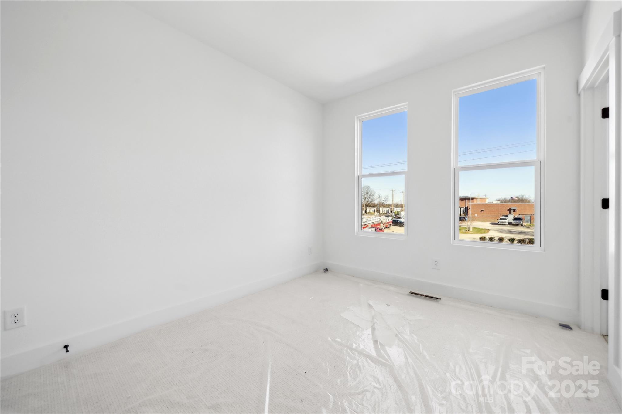 455 Blairhill Road Unit: 03